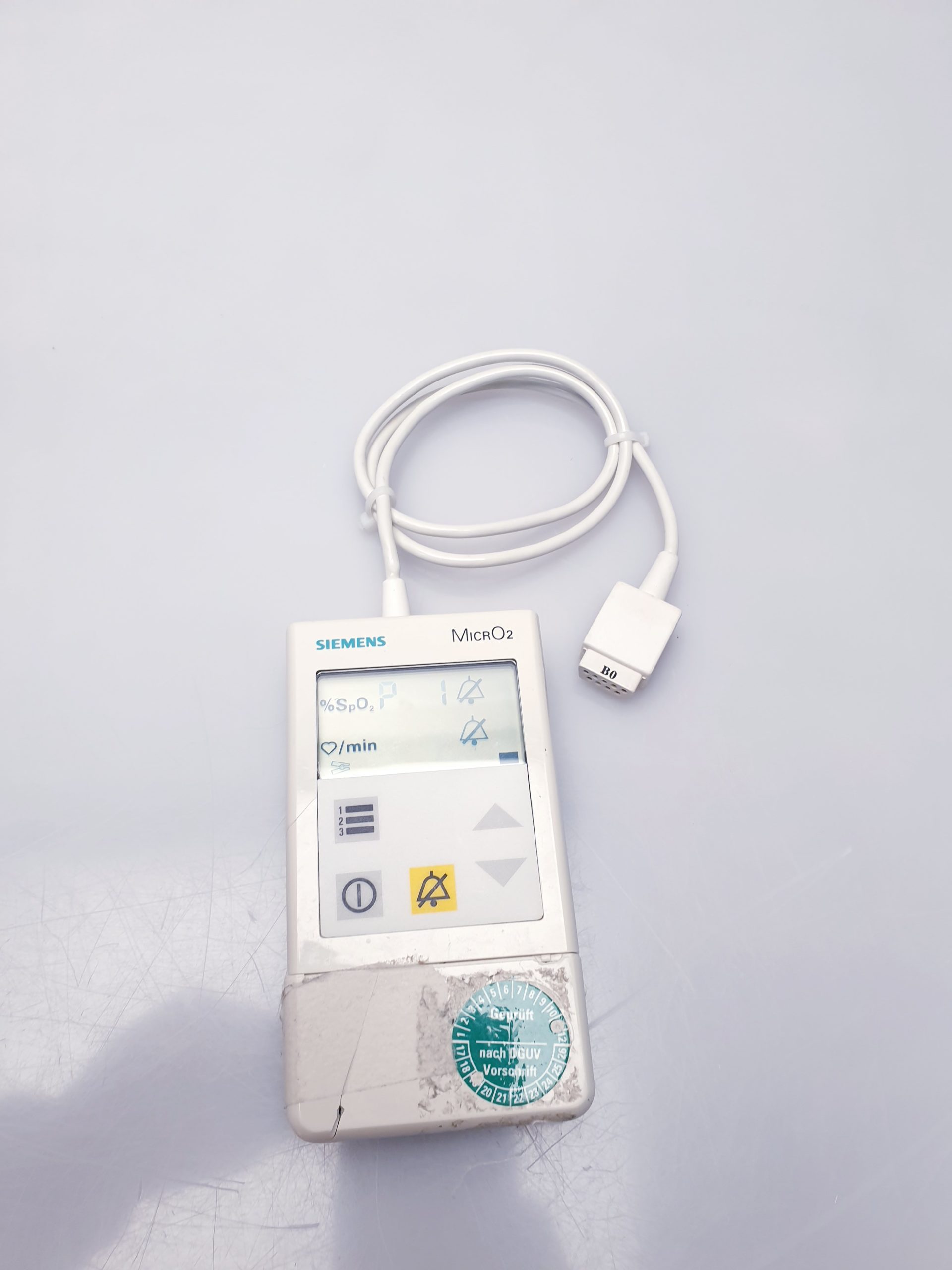 Siemens MicrO2 tragbares Pulsoximeter – Ohne Fingesensor kabel thumbnail 2