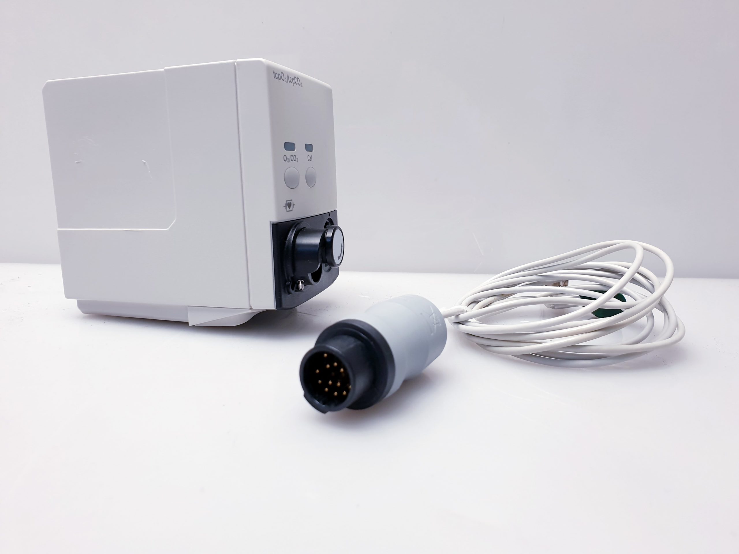 Philips M1018A tcpO2 tcpCO2 transcutaneous Gas Module thumbnail 4