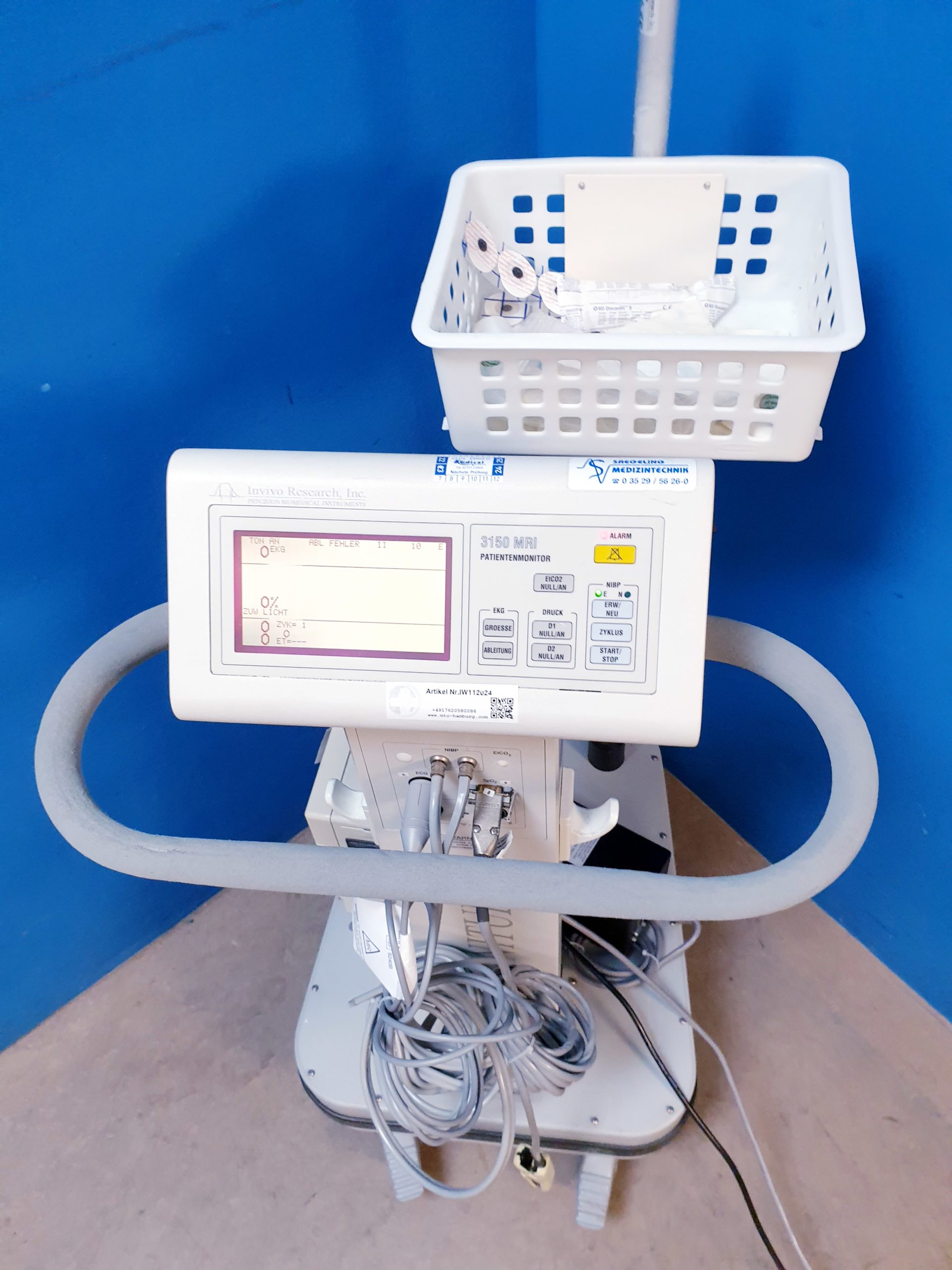 Invivo 3150 MRI Patient Monitor mit Zubehör thumbnail 2