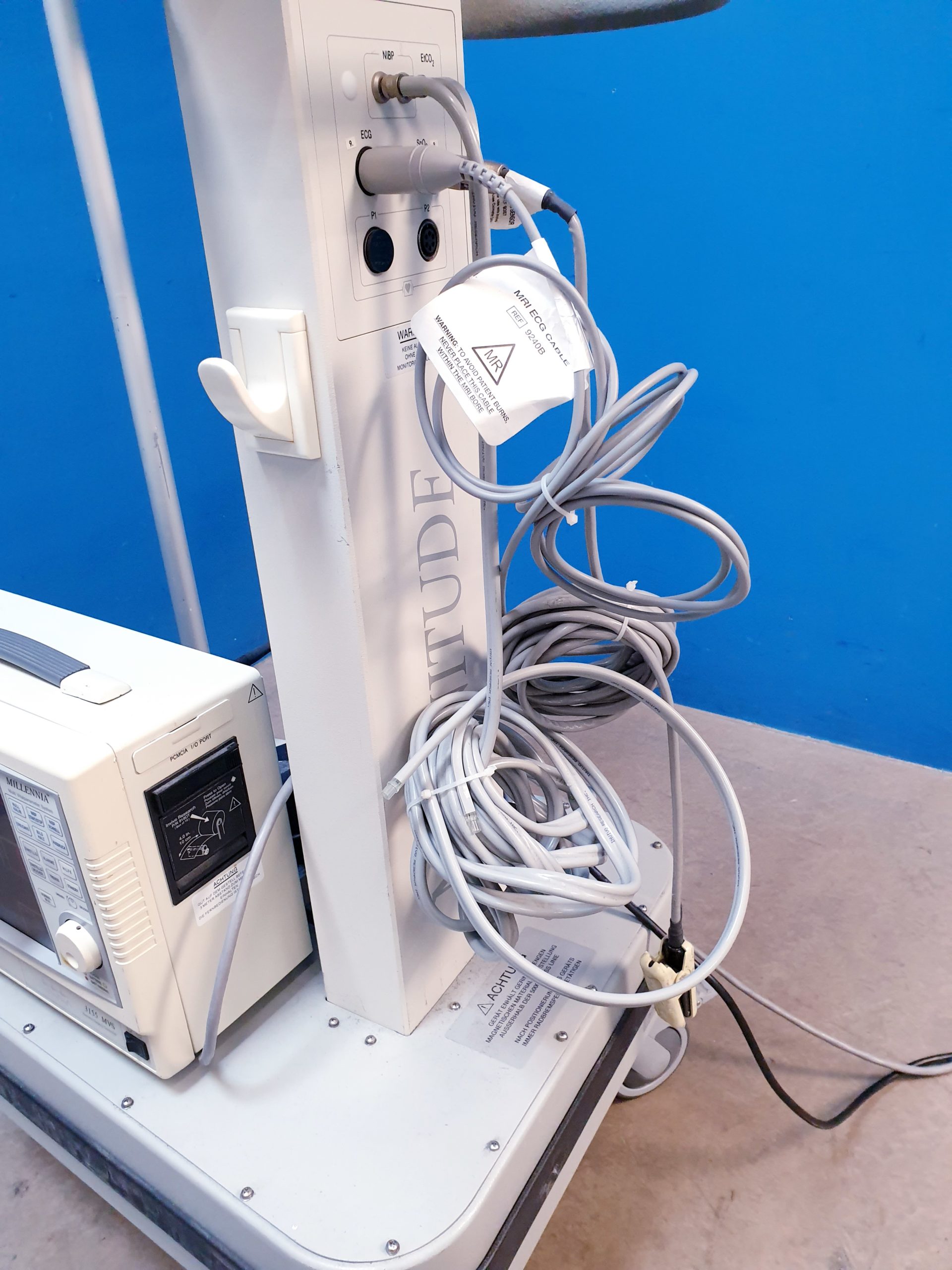 Invivo 3150 MRI Patient Monitor mit Zubehör thumbnail 5