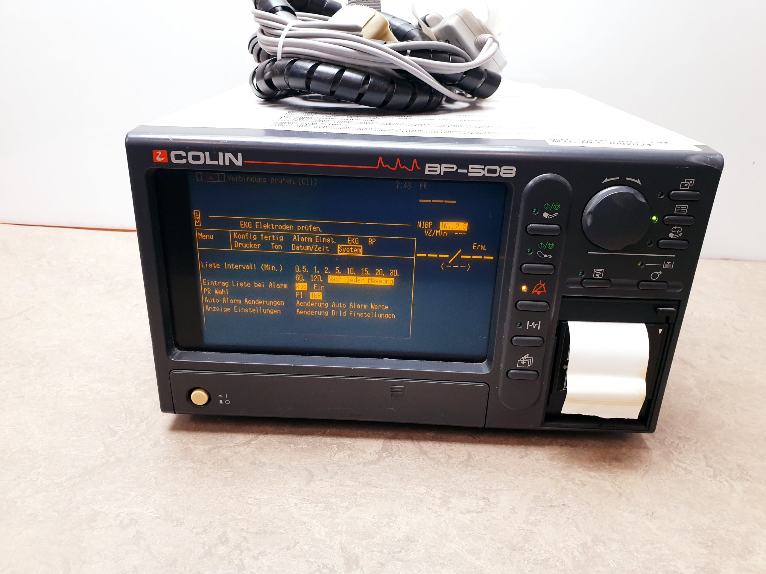 Colin BP-508 Patientenmonitor Vital Signs Monitor ICU ECG NIBP SPO2 Temp thumbnail 5
