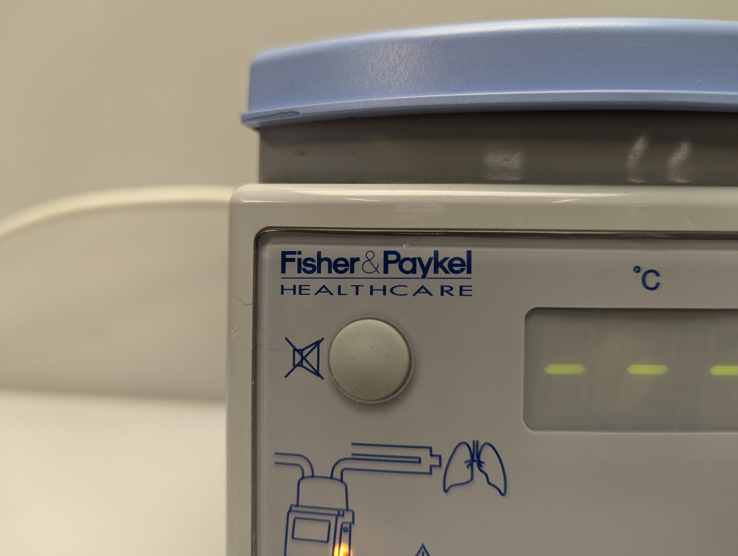 Fisher & Paykel MR850AGU Elektrischer beheizter Befeuchter — image 1 of 5