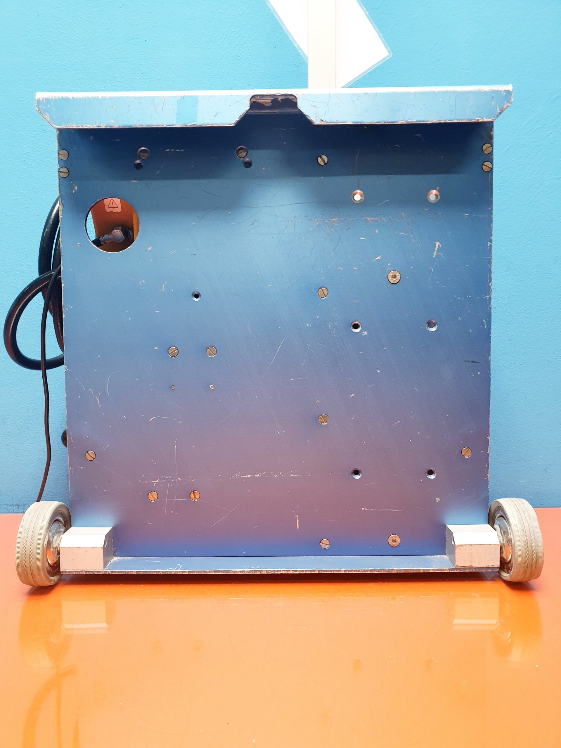 Dräger Draeger Oxylog 2000 Beatmungsgerät / Emergency Ventilator mit Manomter 2 thumbnail 5