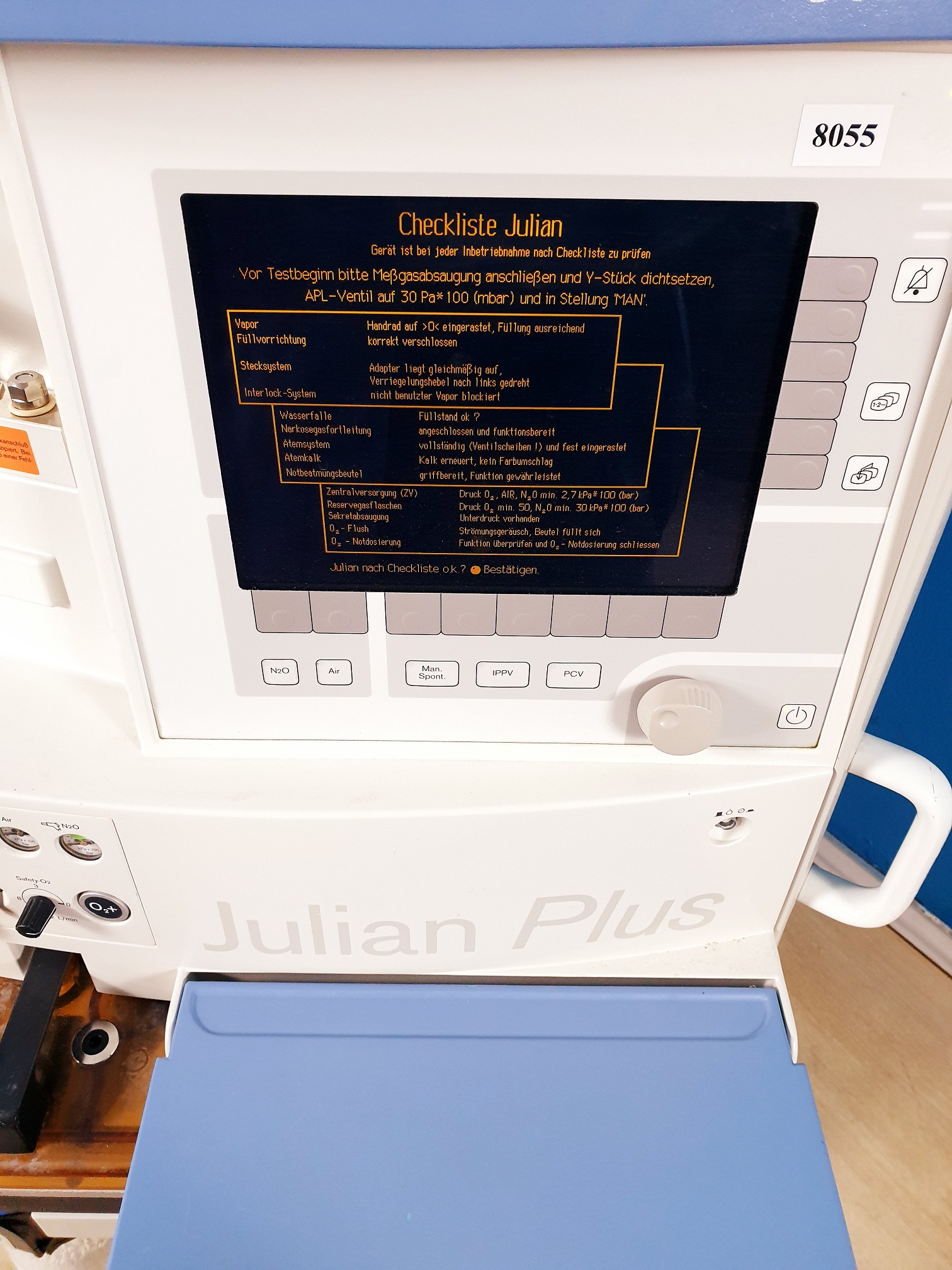 Dräger – Draeger Julian PLUS Narkosegerät Wandmontage thumbnail 4