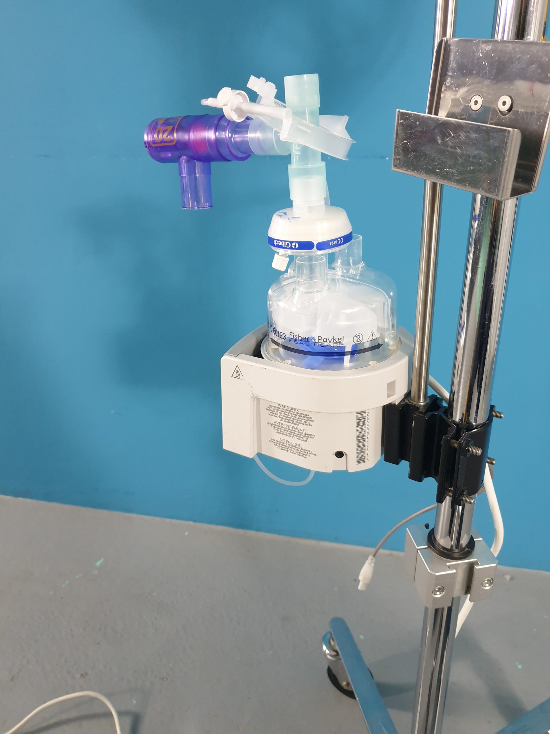 Fisher Paykel MR810AGU MR 810 AGU Humidifier / Entfeuchter auf Gestell mit Flowmeter, ….. thumbnail 4