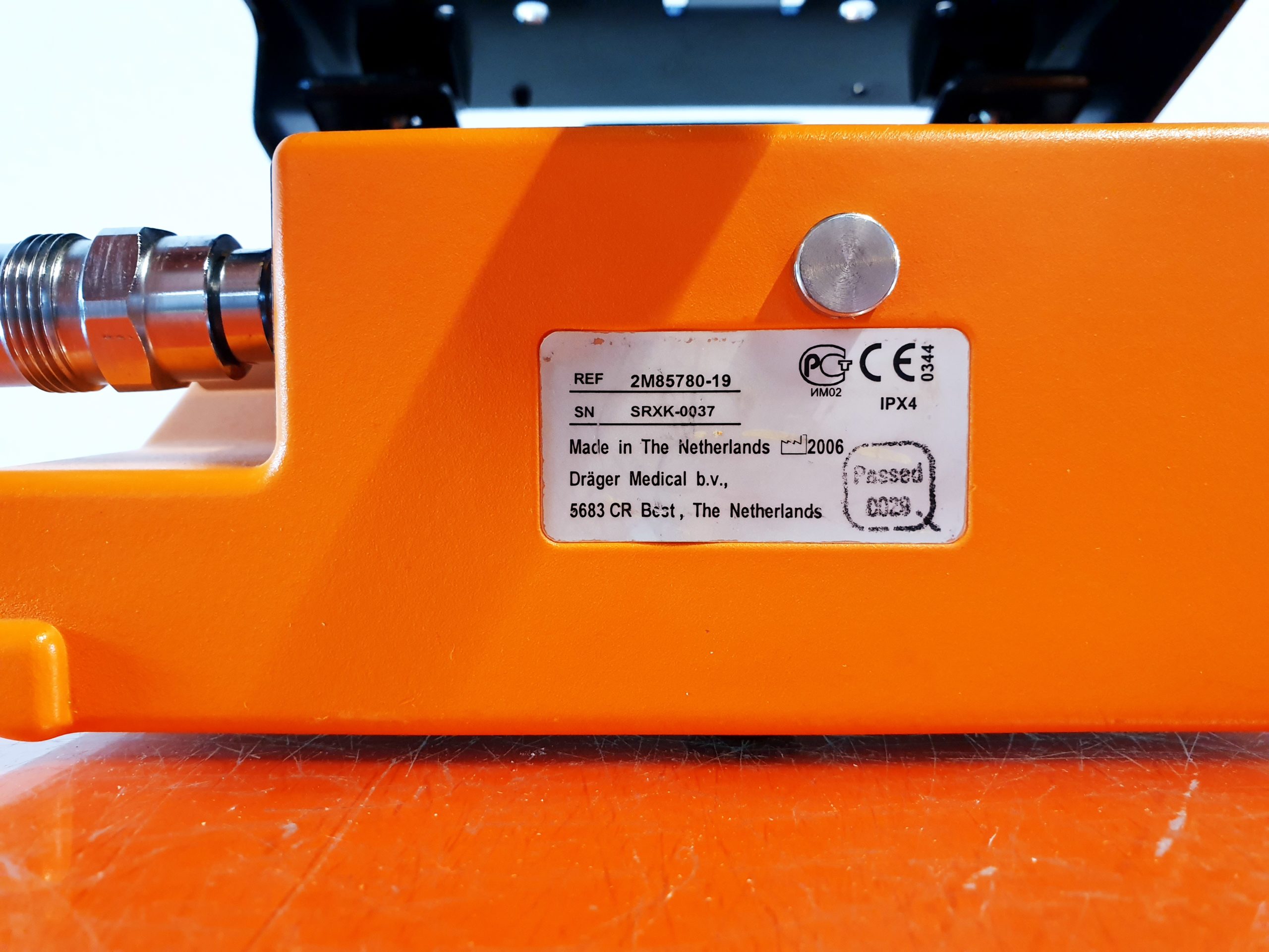Dräger / Draeger Oxylog 1000 // Oxylog1000 Beatmungsgerät / Emergency Ventilator thumbnail 5