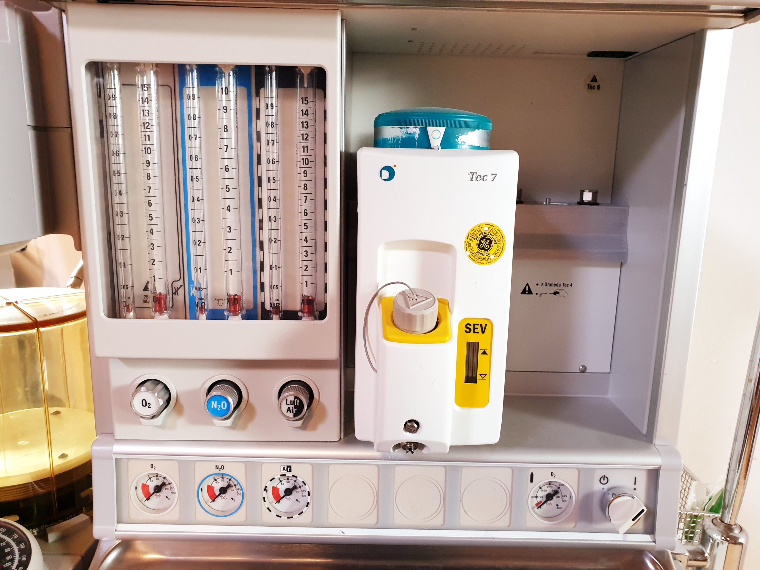 Datex Ohmeda Aestiva/5 / Aestiva 5 mit TEC7 Sevoflurane + Cardiocap 5 Anästhesiemonitor Gasmonitor thumbnail 3
