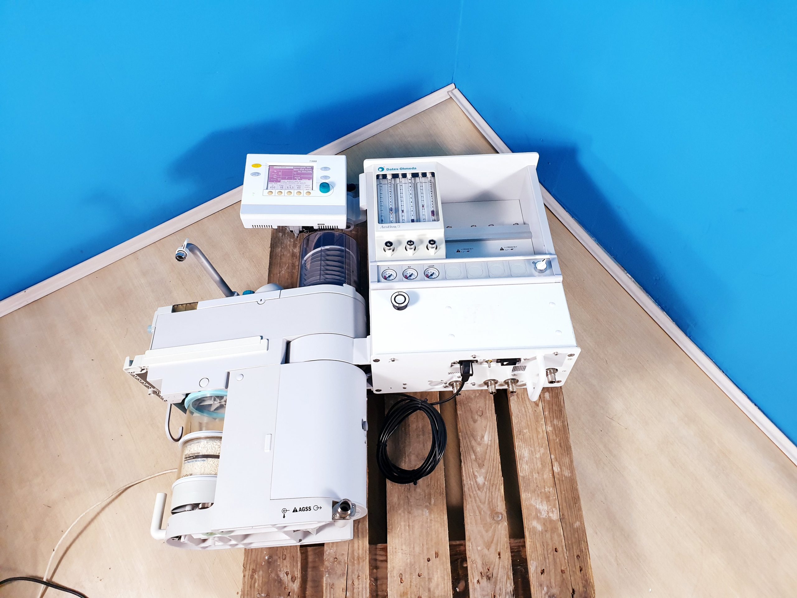 Datex Ohmeda Aestiva 5 – 7100 Vent Anesthesia Machine Narkosegerät — image 1 of 6