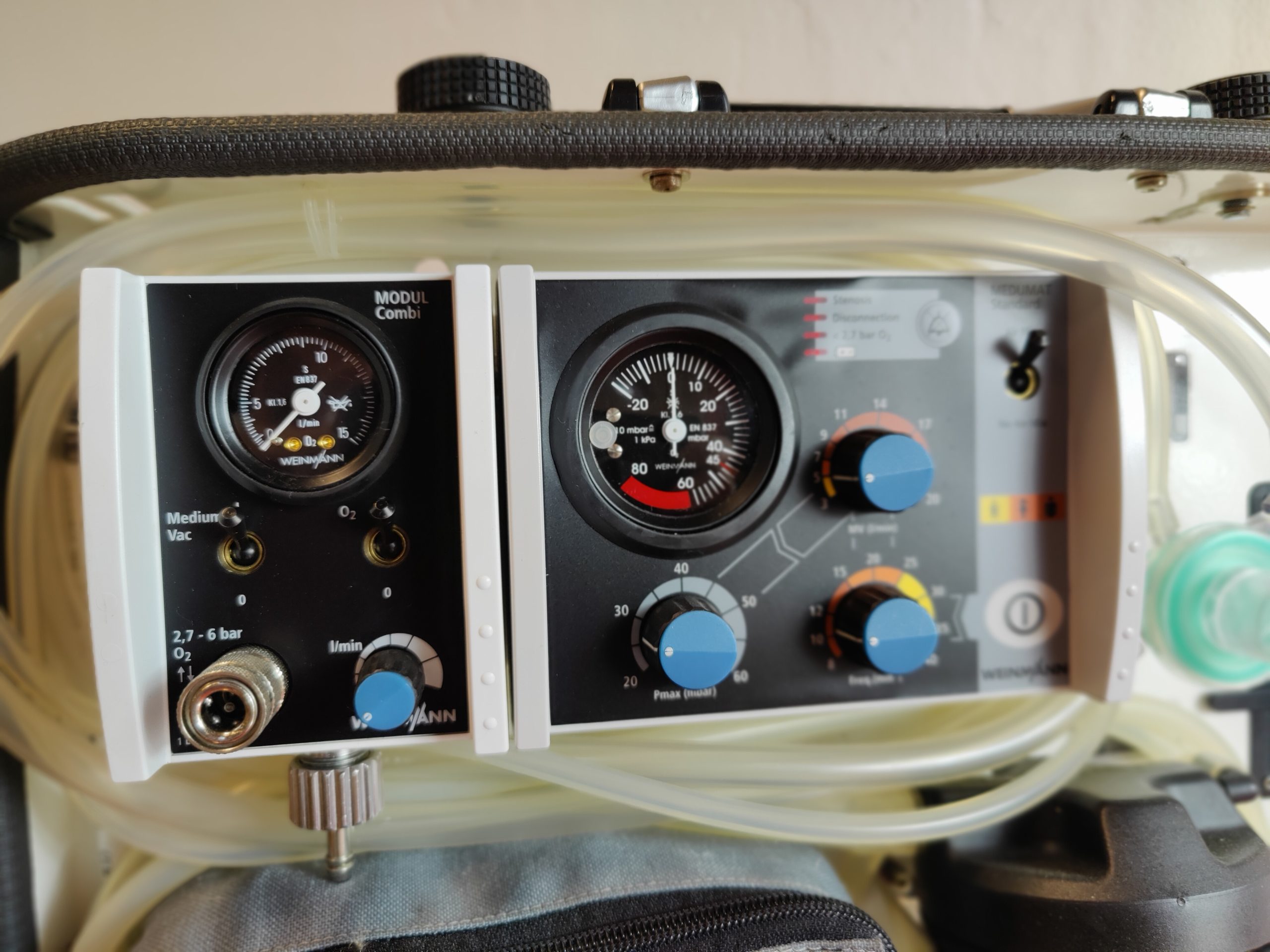 Weinmann Medumat Standard & Modul Oxygen Combi Modul Beatmungsgerät Notfallbeatmungsgerät thumbnail 7