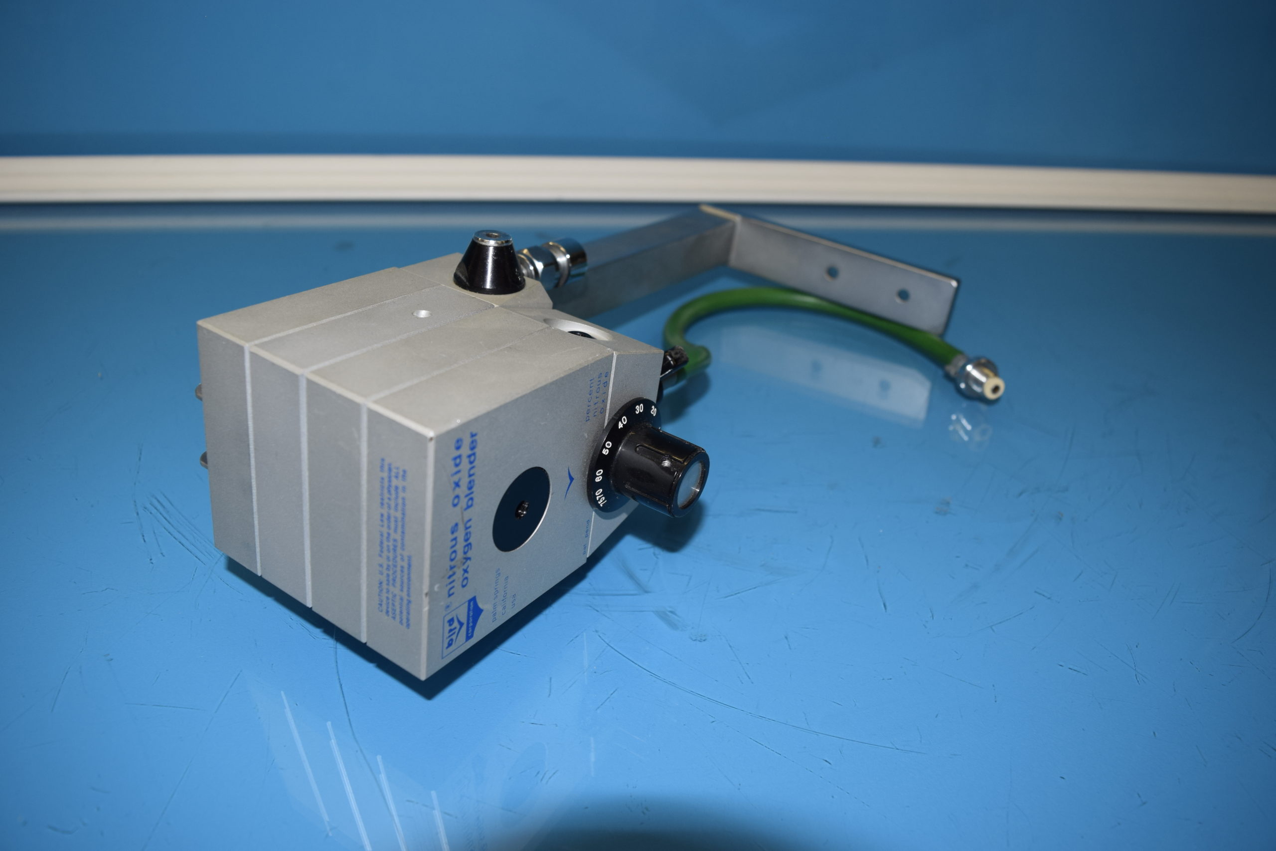 Bird Oxygen Blender — image 1 of 1