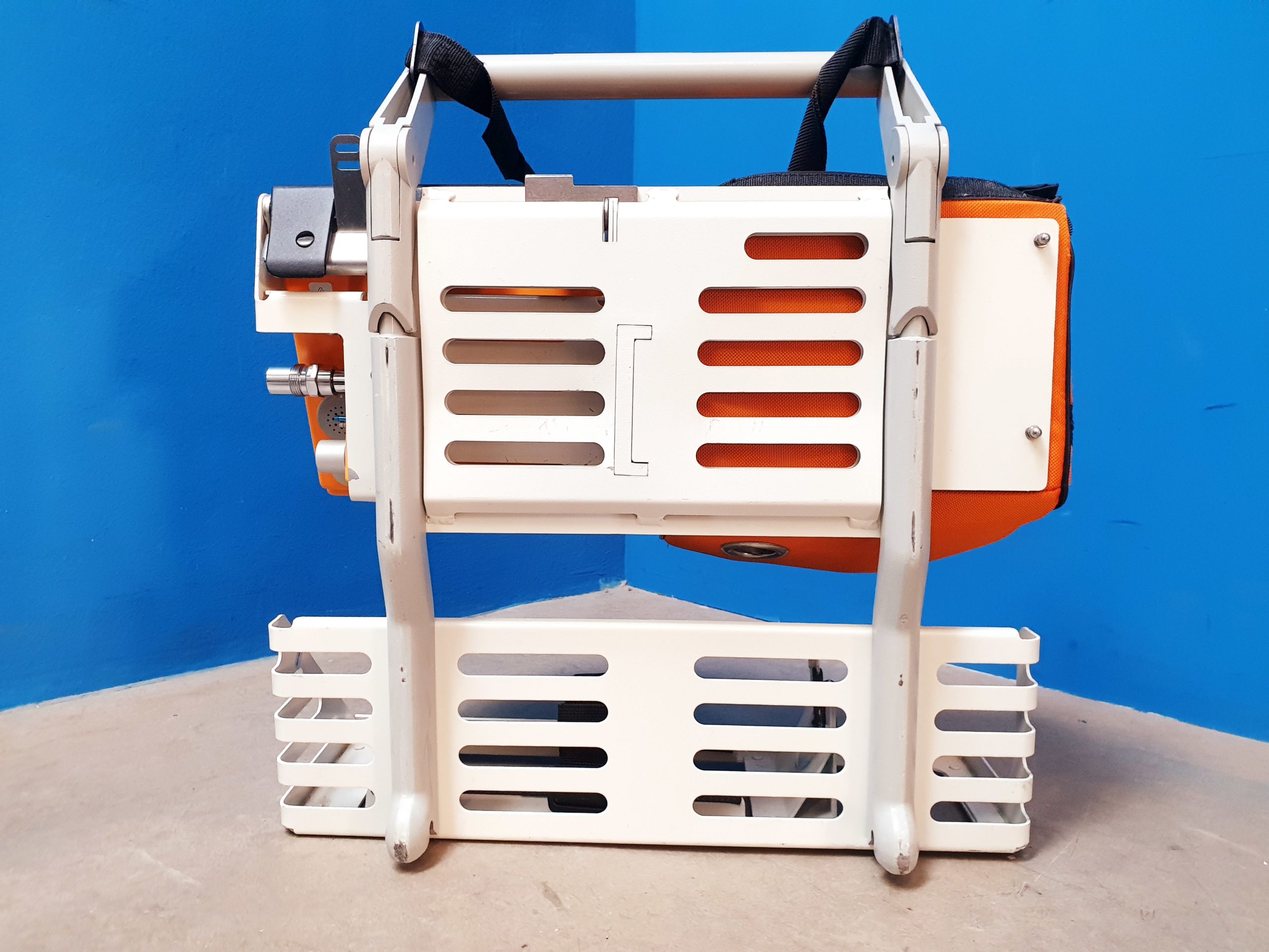 Dräger // Draeger Oxylog 2000 S:W 3.10 Beatmungsgerät / Emergency Ventilator mit Zubehör thumbnail 7