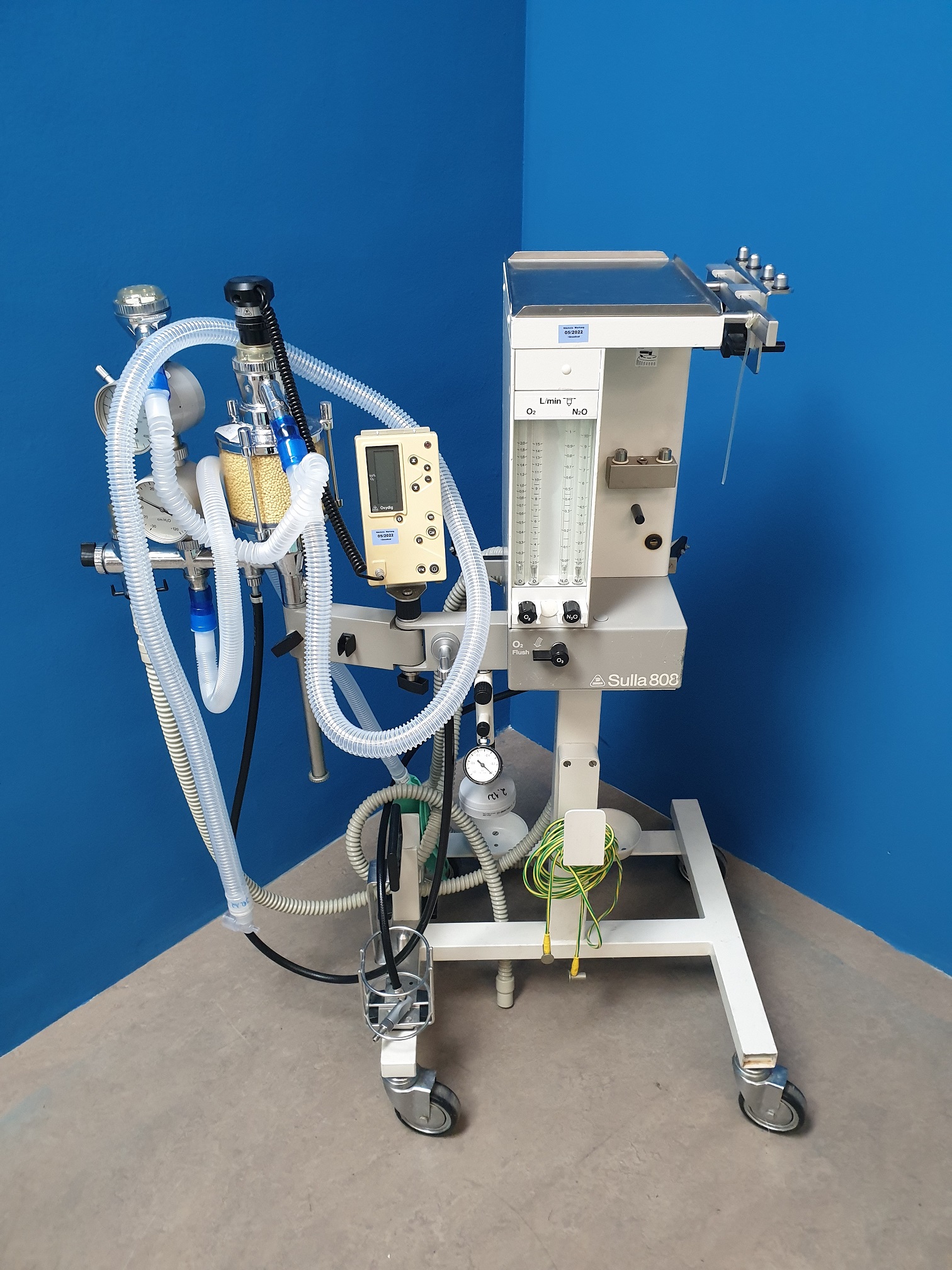 Dräger Sulla 808 Narkosegerät mit Kreisteil, Oxydig, Volumeter, Barmometer ….. — image 1 of 5