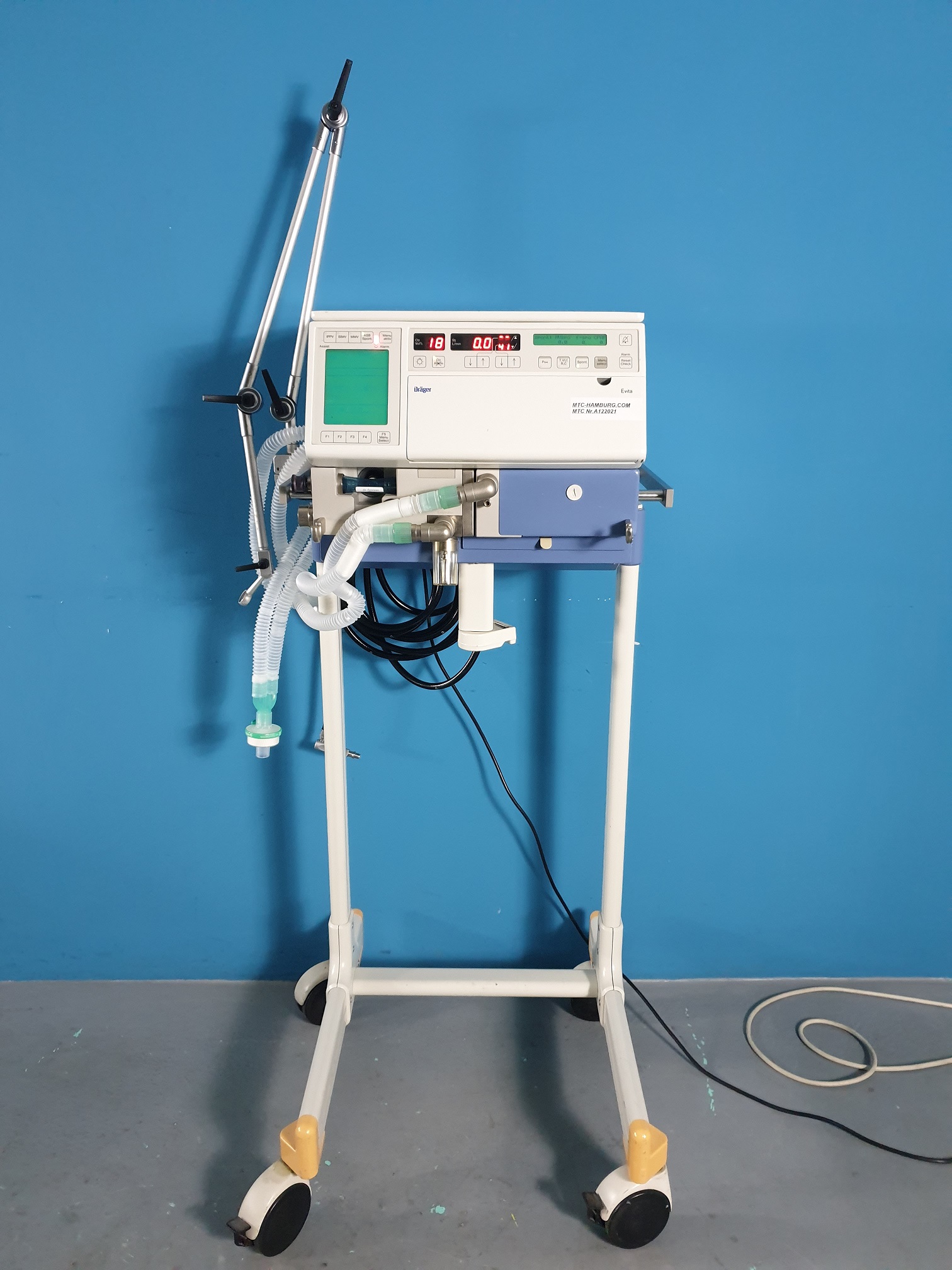 DRÄGER Evita Beatmungsgerät auf Fahrgestell — image 1 of 5
