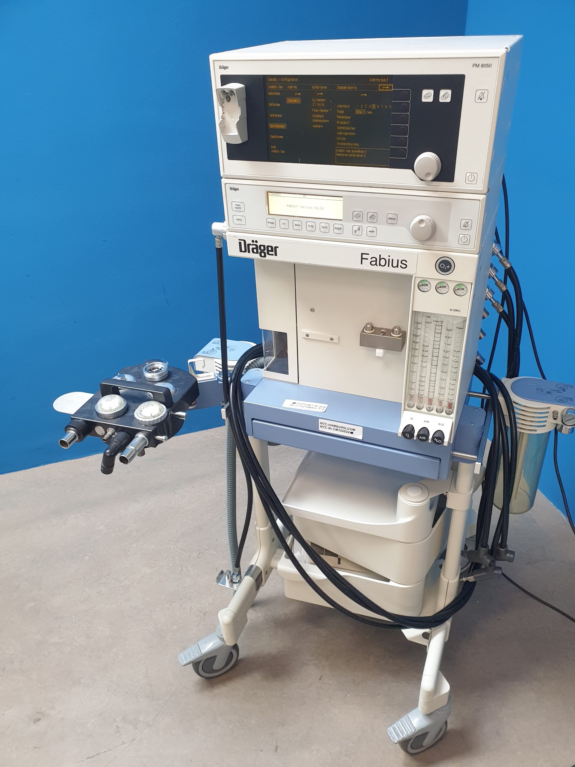 Dräger Fabius Narkosegerät mit PM 8050 Gasmonitor SW: 02.80 – — image 1 of 5