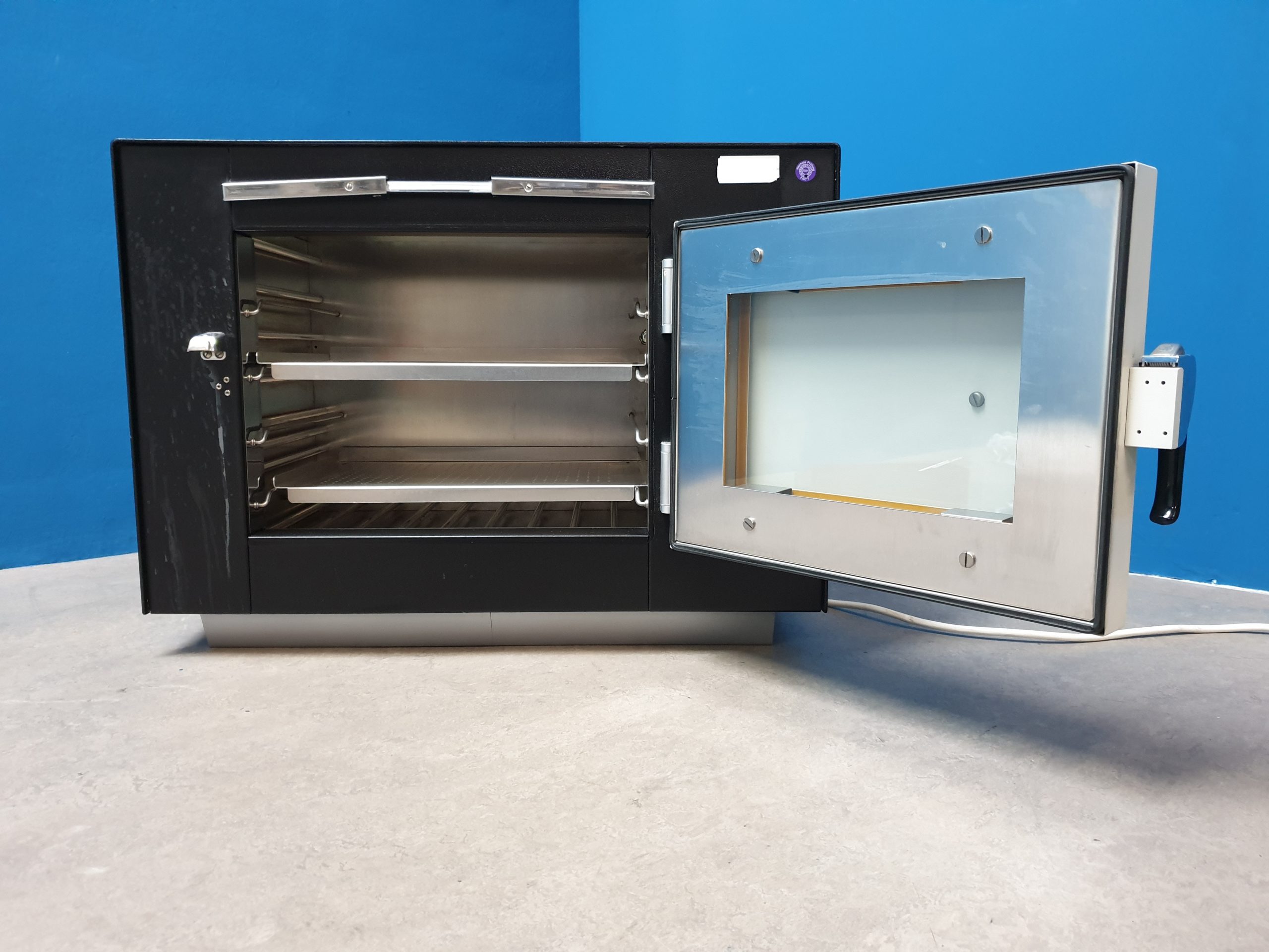 Melag 306 Heissluftsterilisator / Sterilisator 300 Watt — image 1 of 6