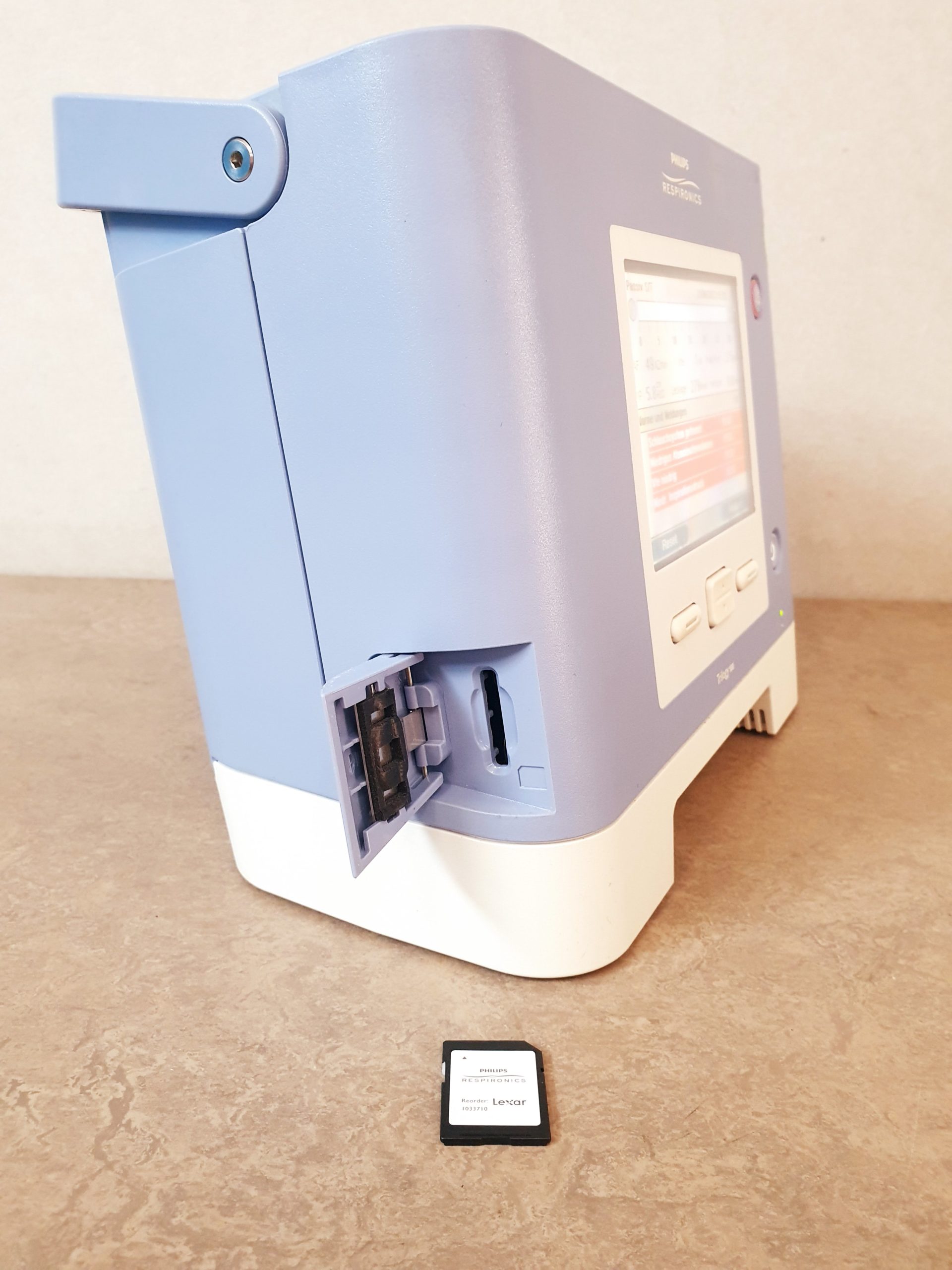 Philips Respironics Trilogy 100 Ventilator thumbnail 2