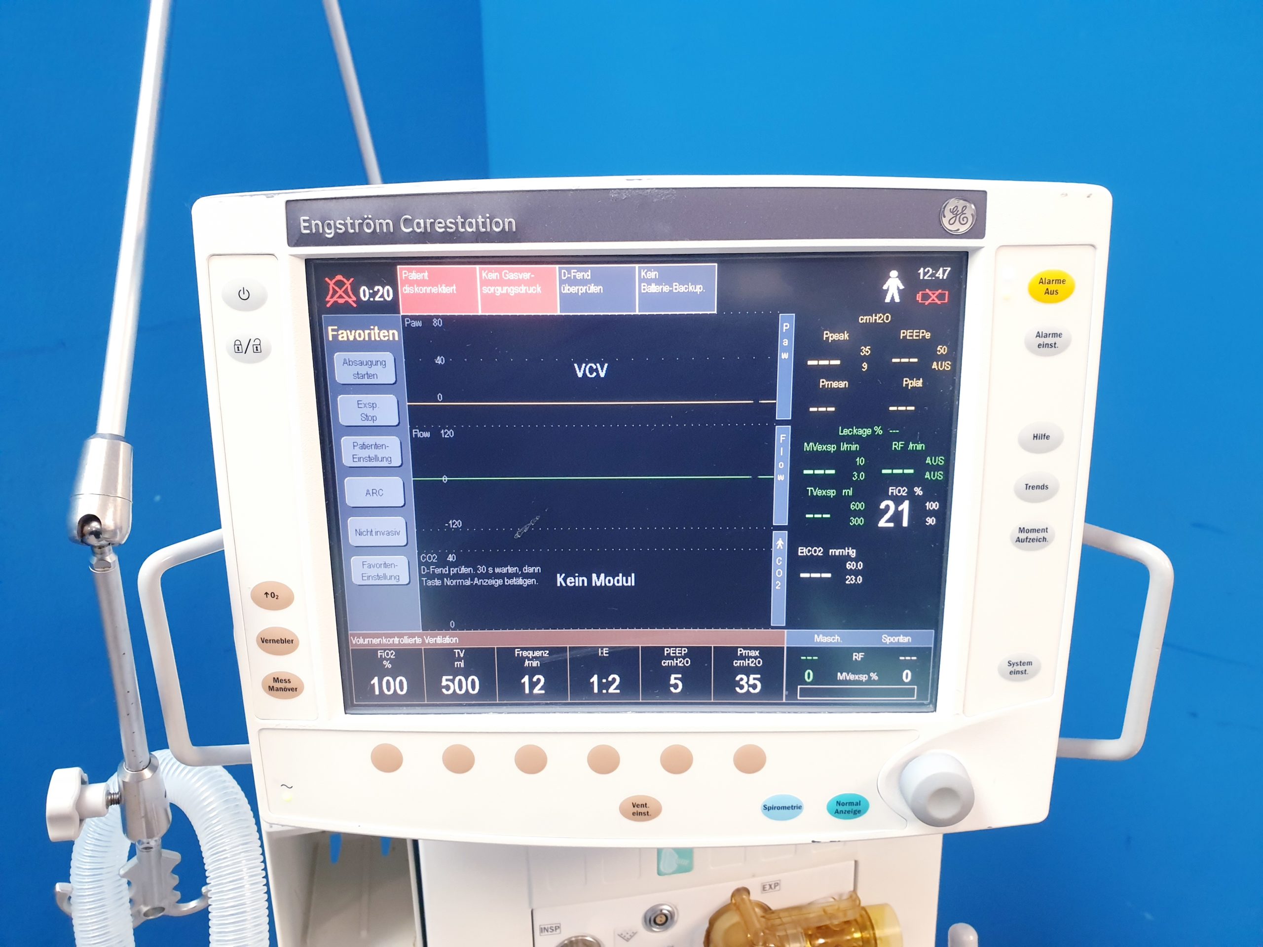 GE Engström Carestation Ventilator thumbnail 6