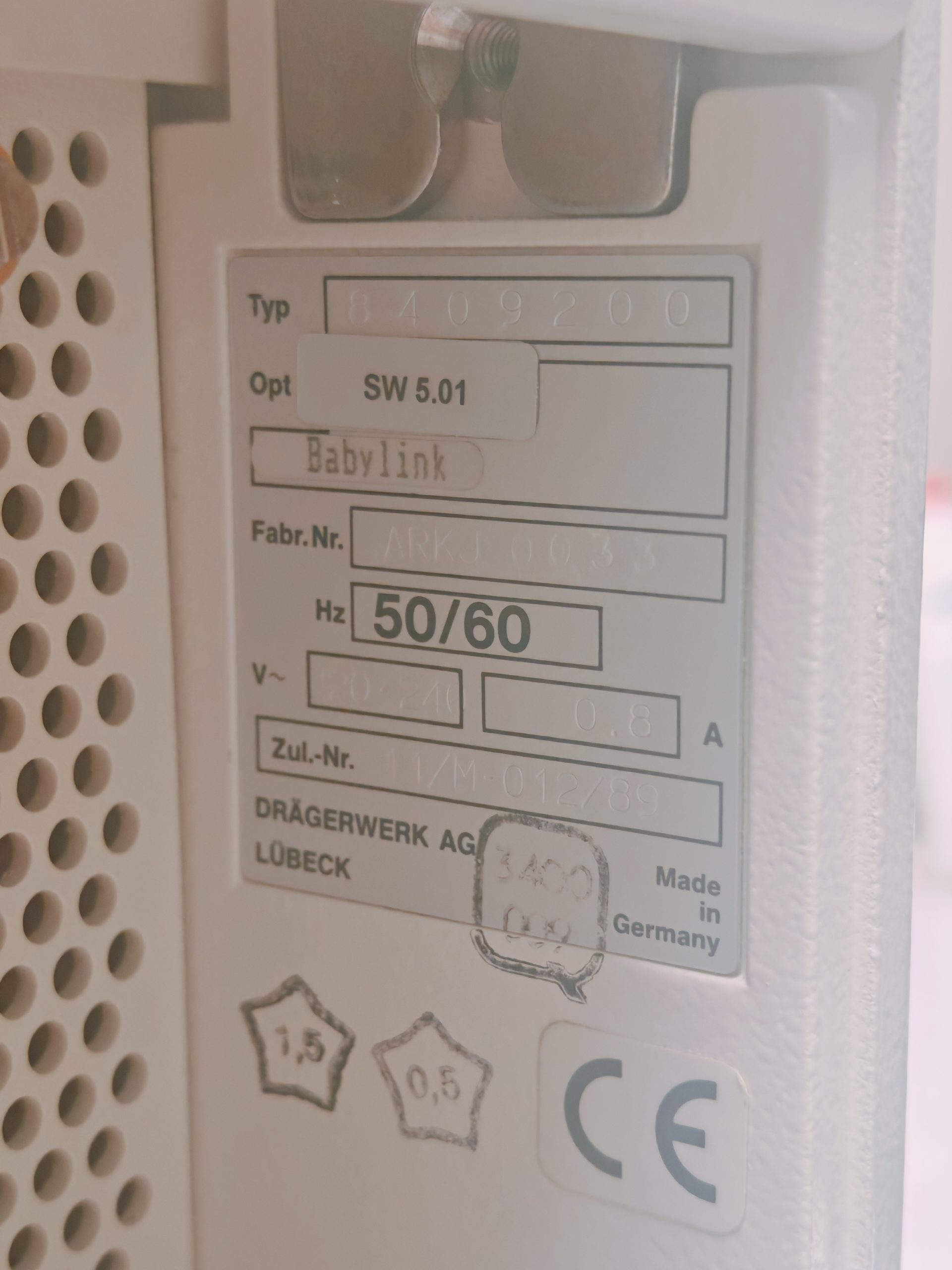Dräger Drager Babylog 8000 + Capnostat – Beatmungsgerät thumbnail 15