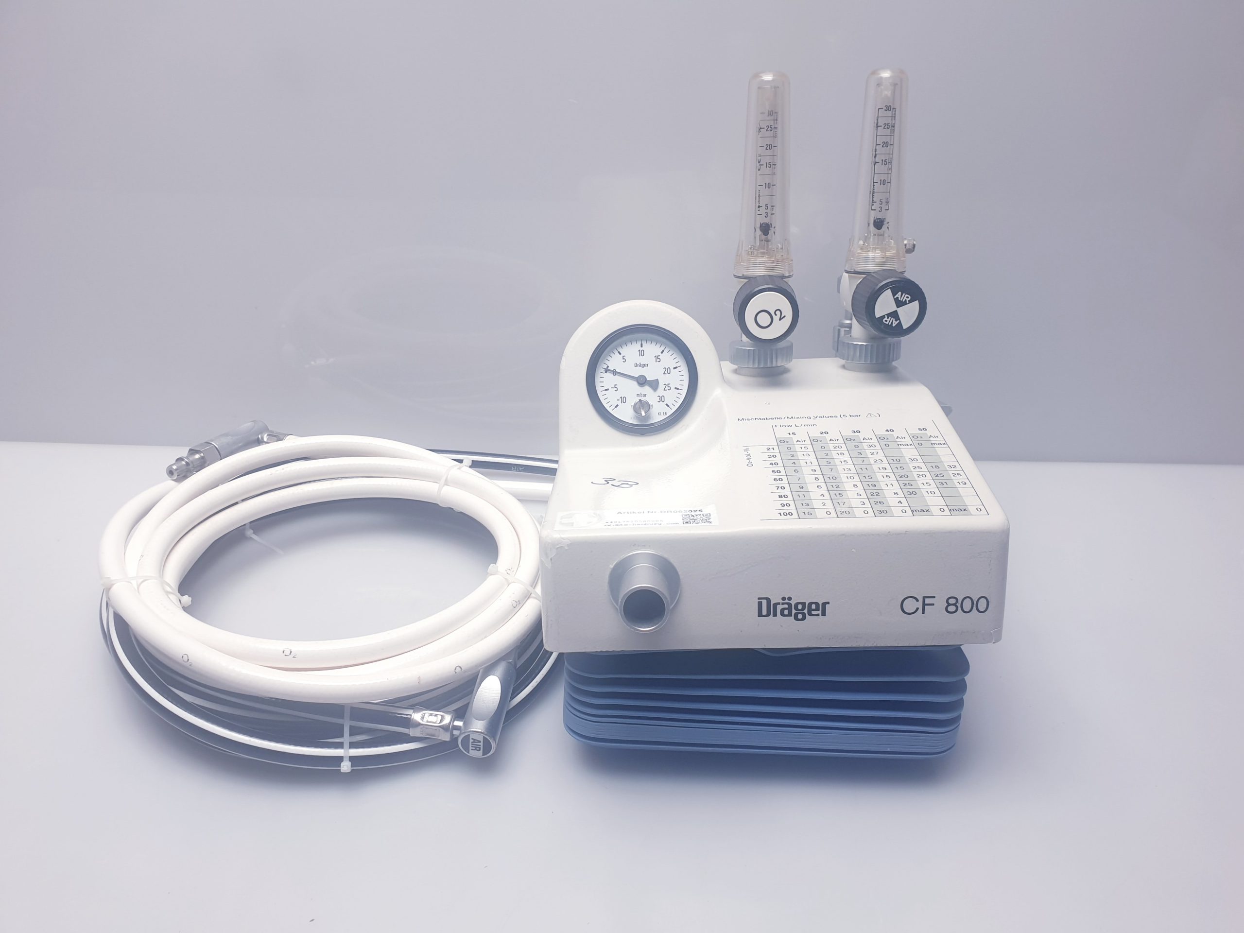 Dräger CF 800 – CF800 – CPAP Beatmungsgerät für Spontanatmung — image 1 of 7
