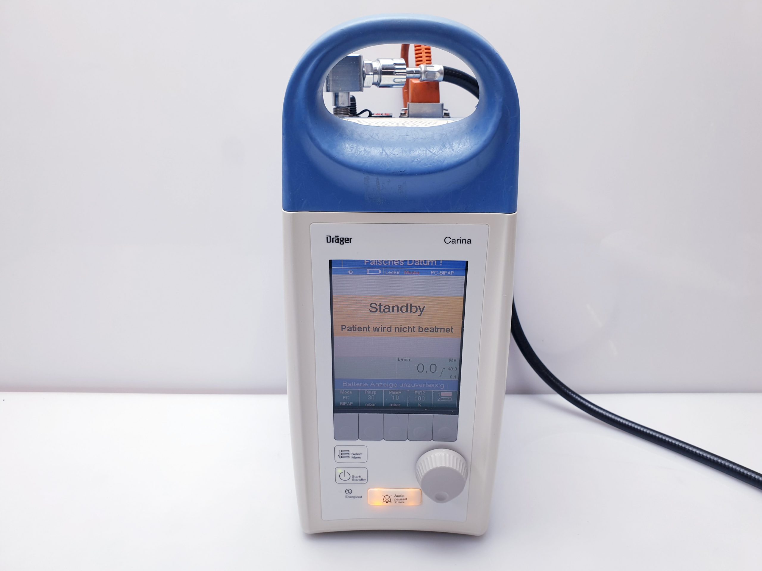 Dräger Draeger Carina Beatmungsgerät — image 1 of 8