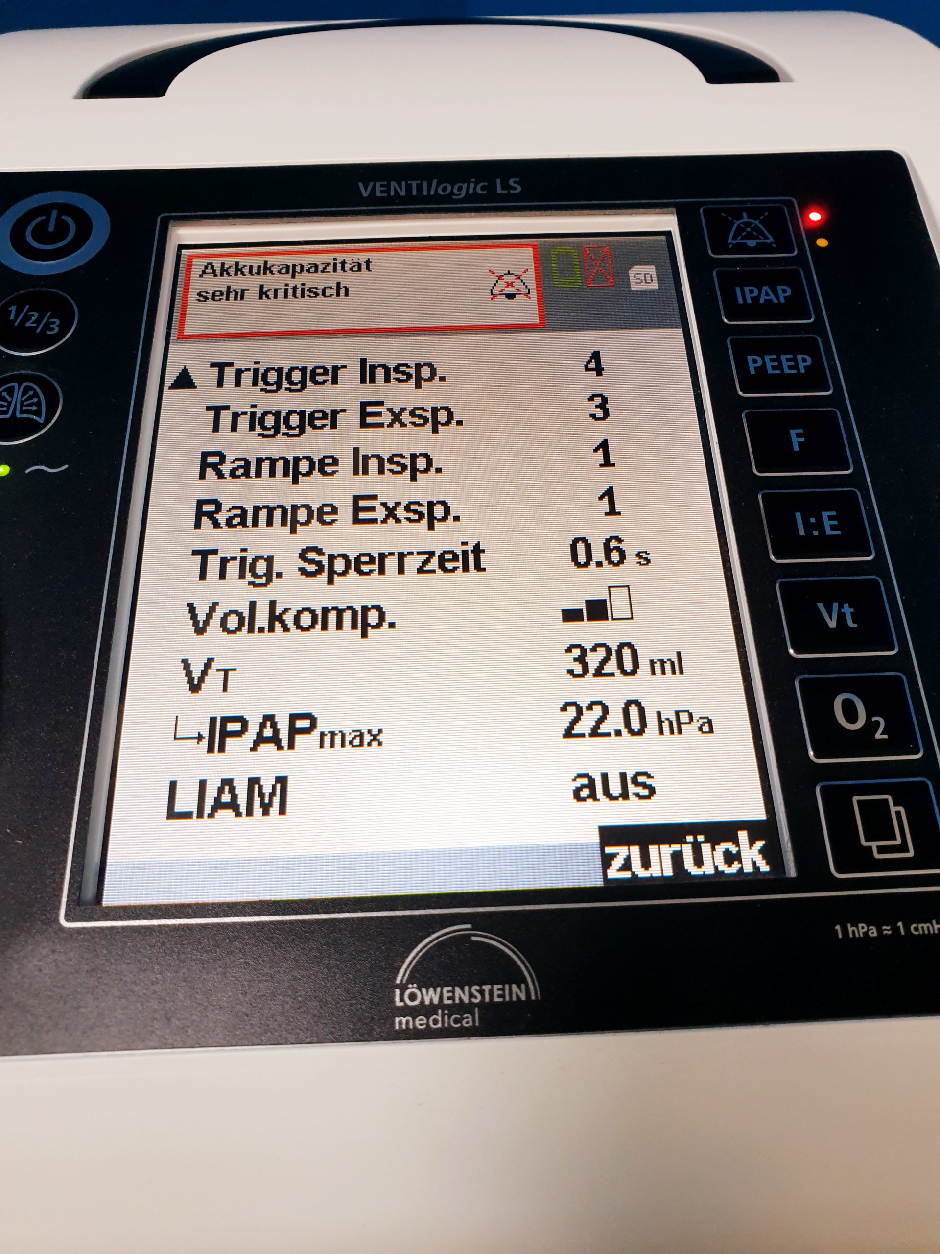 WEINMANN LOWENSTEIN Ventilogic LS – Ventillogic LS Home Mechanical Ventilator – NIE BENUTZ NEUWERTIG DOM 2019 – 2020 thumbnail 15