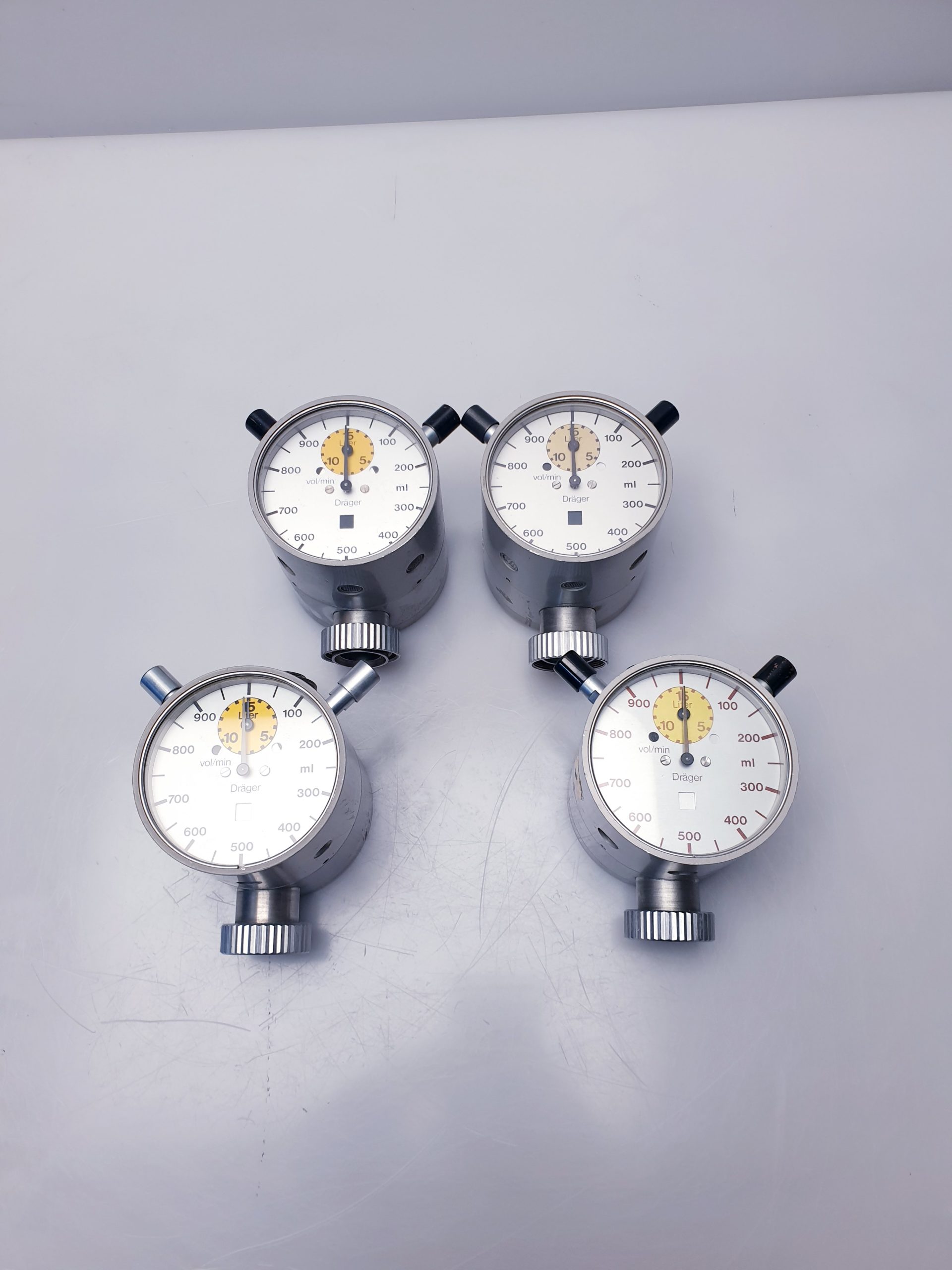 Dräger // Draeger Volumeter 3000 — image 1 of 11