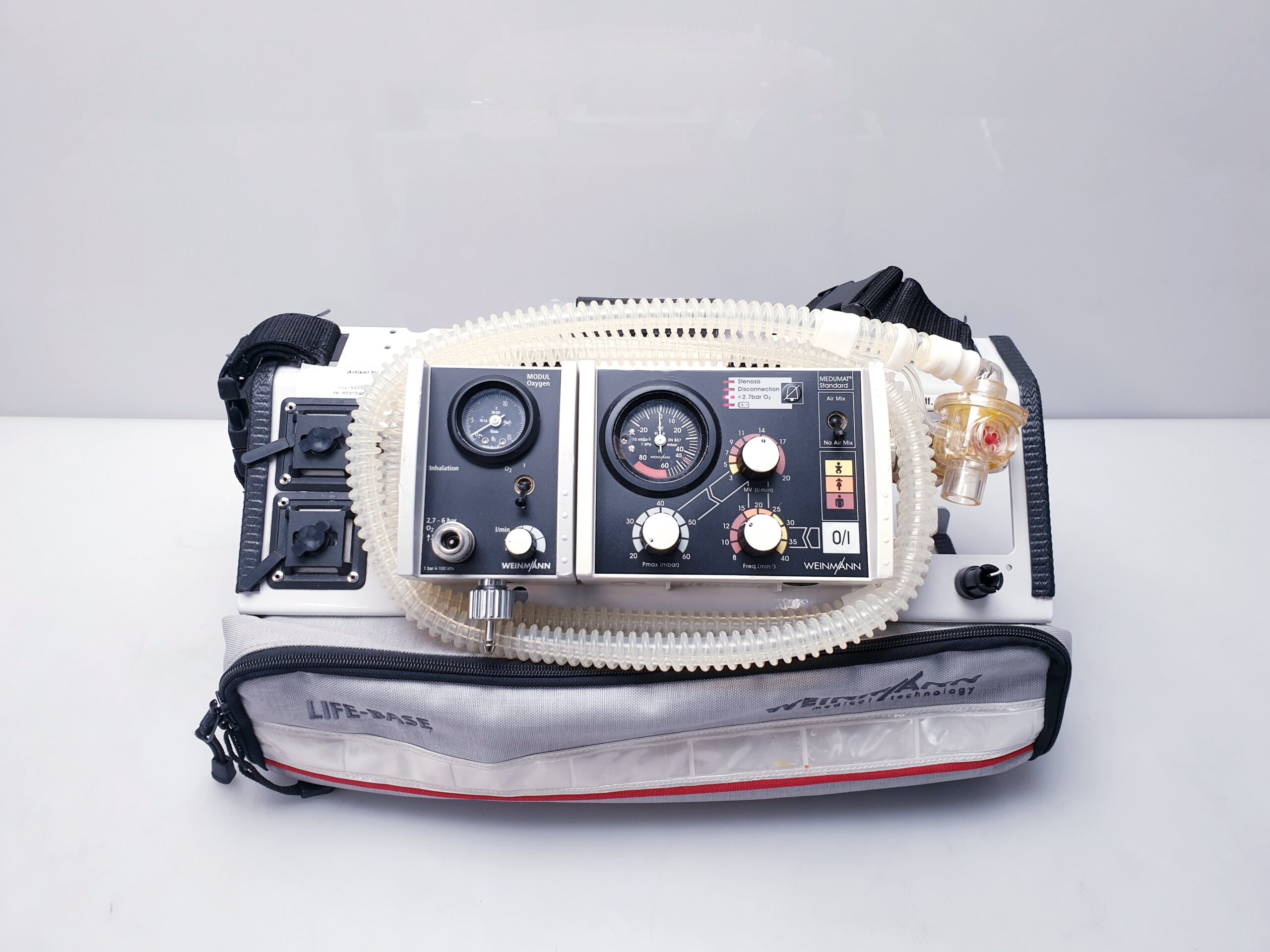 Weinmann Medumat Standard + Modul Oxygen LIFE-BASE Mini II Tragesystem DOM 2017 — image 1 of 12