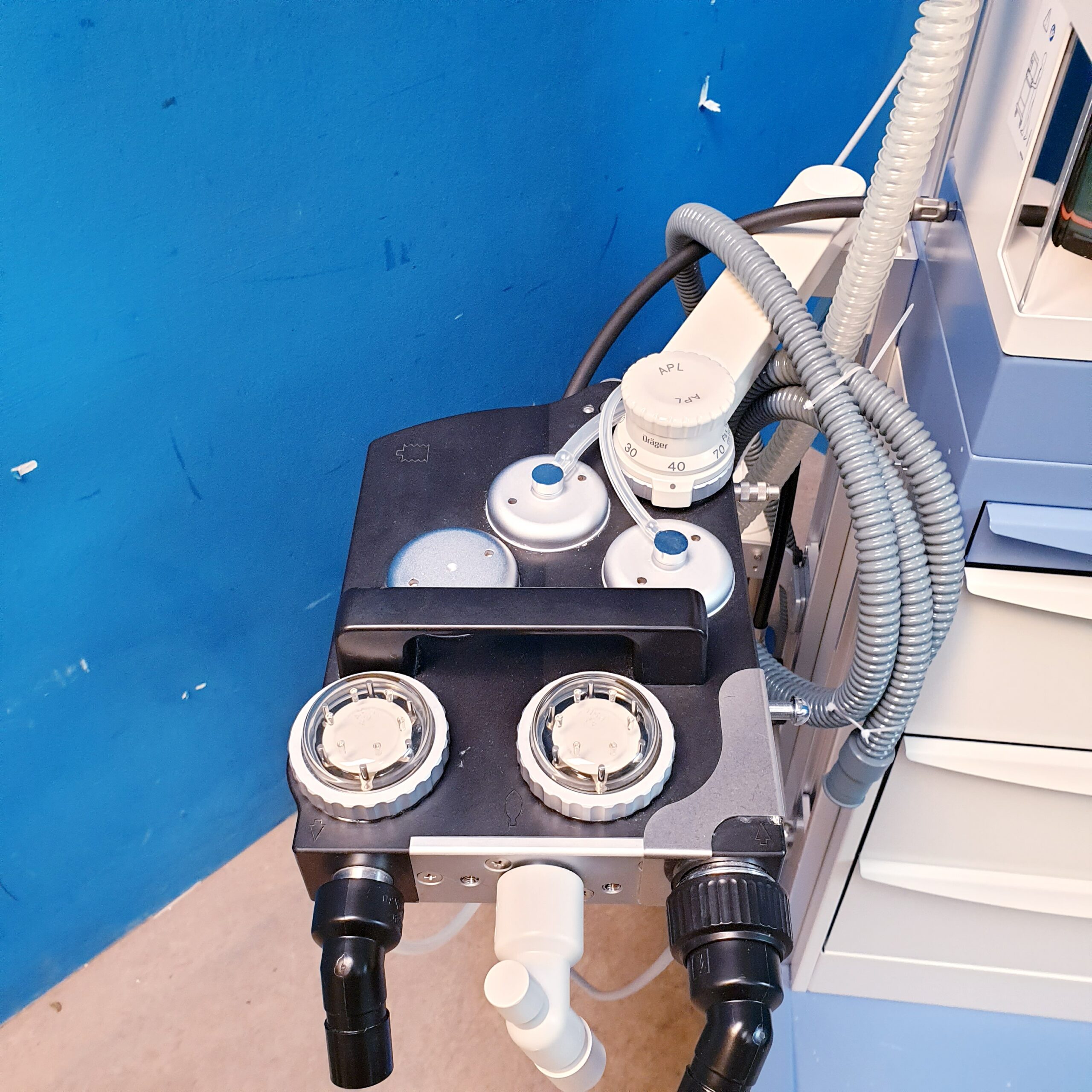 Dräger Fabius Tiro Anesthesia Narkosegerät – Anesthesie DOM 2017 thumbnail 12