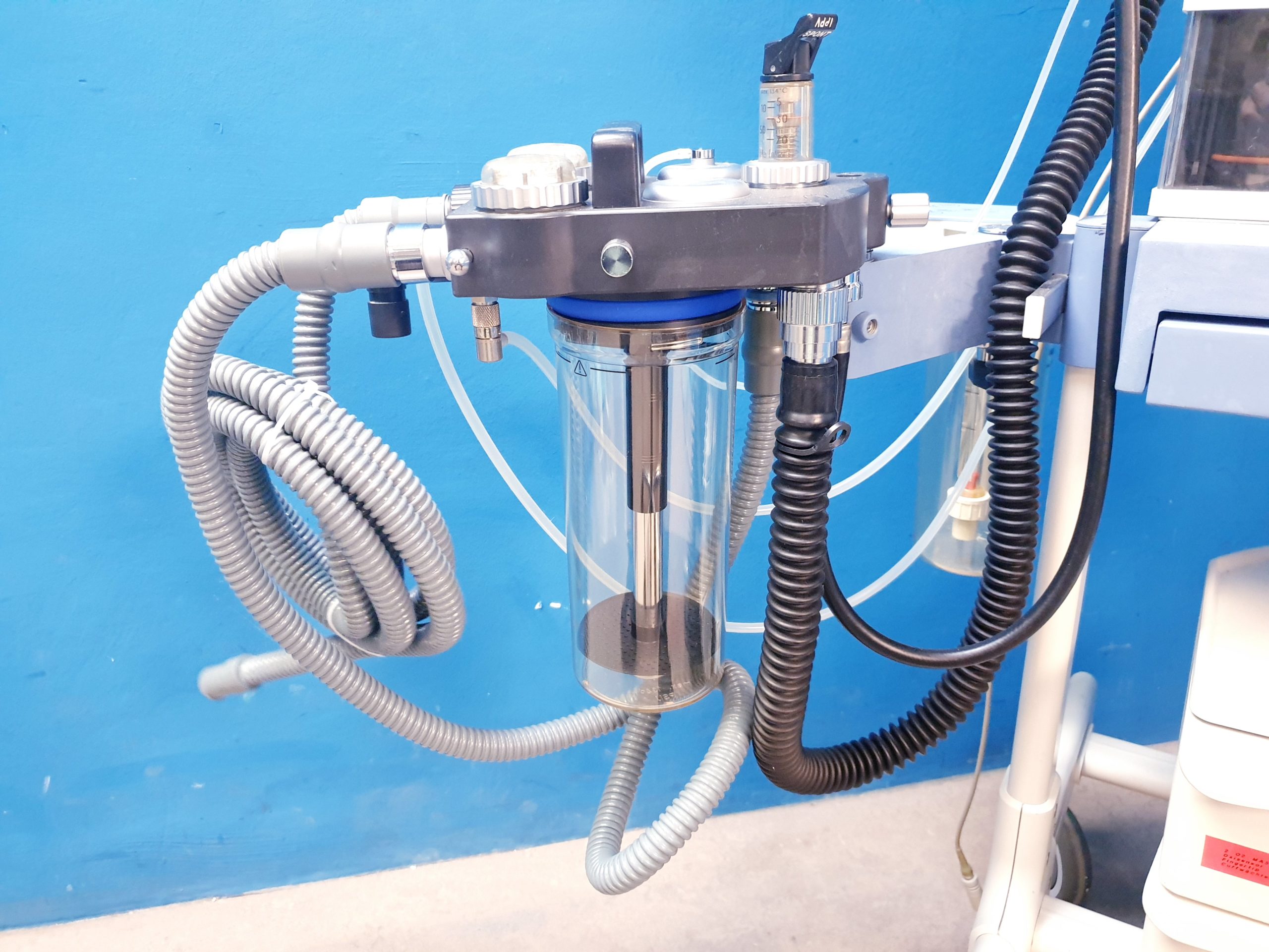 Dräger Fabius Narkosegerät mit PM 8050 Gasmonitor SW: 02.80 3 Gasig REFURBISHED thumbnail 4