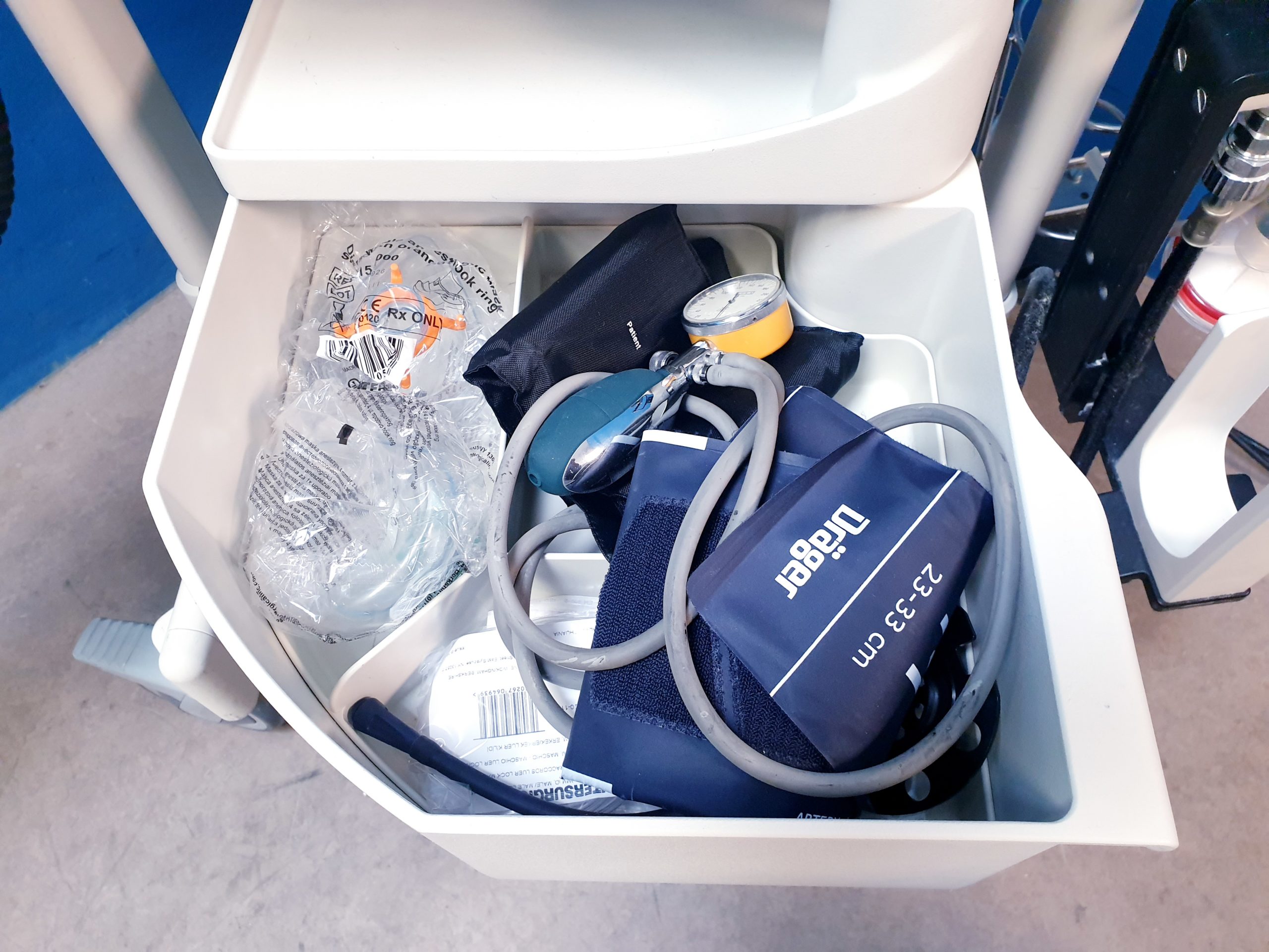 Dräger Fabius Narkosegerät mit PM 8050 Gasmonitor SW: 02.80 3 Gasig REFURBISHED thumbnail 26