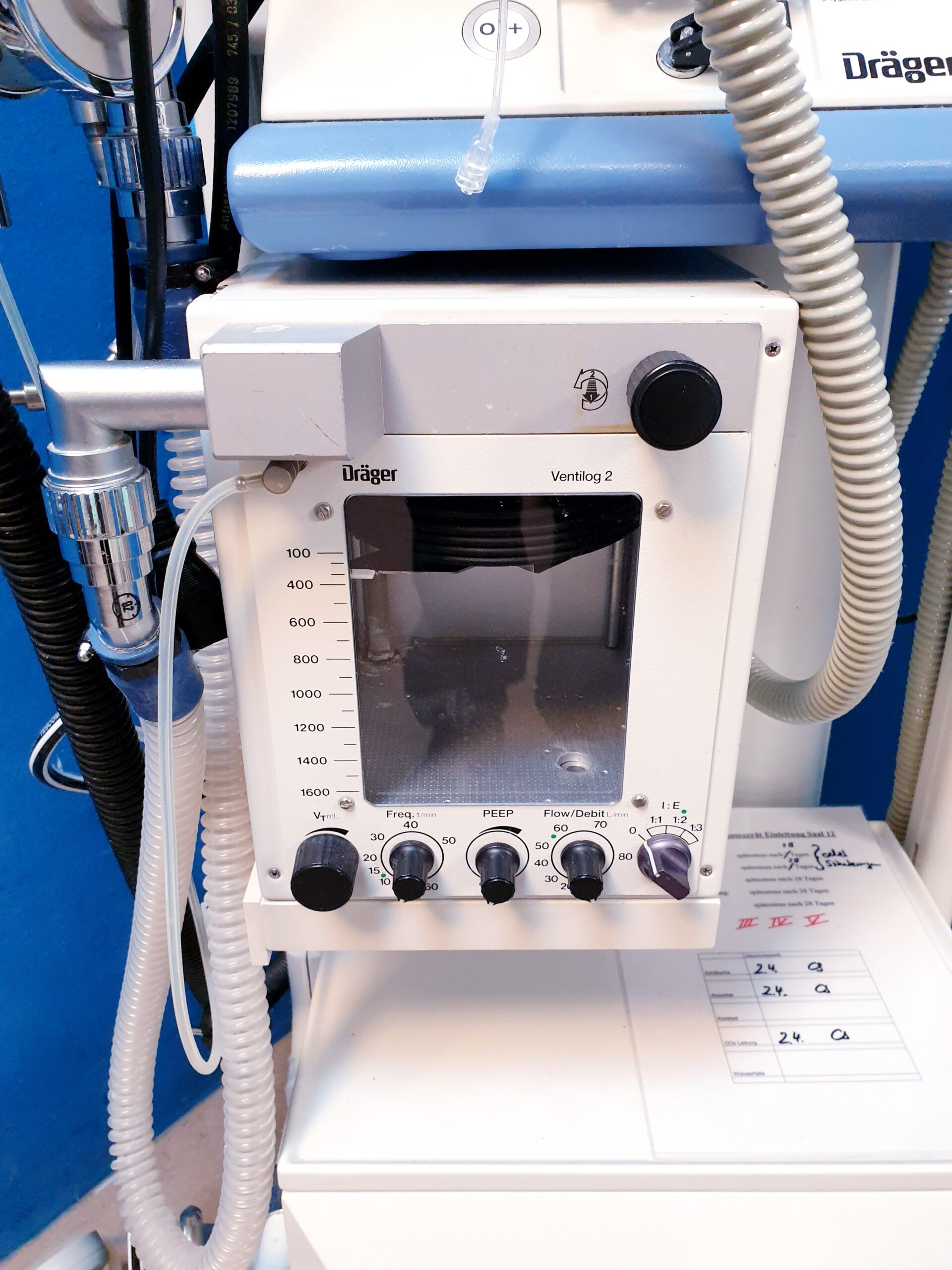 Dräger Draeger Drager Titus Narkosegerät mit Kreisteil, Ventilog 2 Wagen PM8050 … thumbnail 11