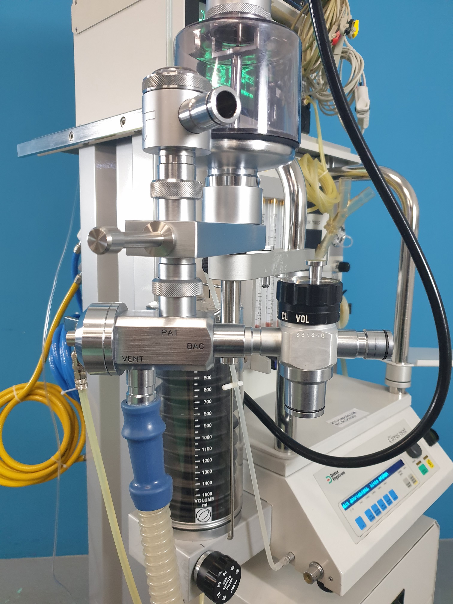 DATEX-OHMEDA Cirrus Trans Vent Anesthesia Machine + Datex Ultima + Datex Cardiocap thumbnail 3
