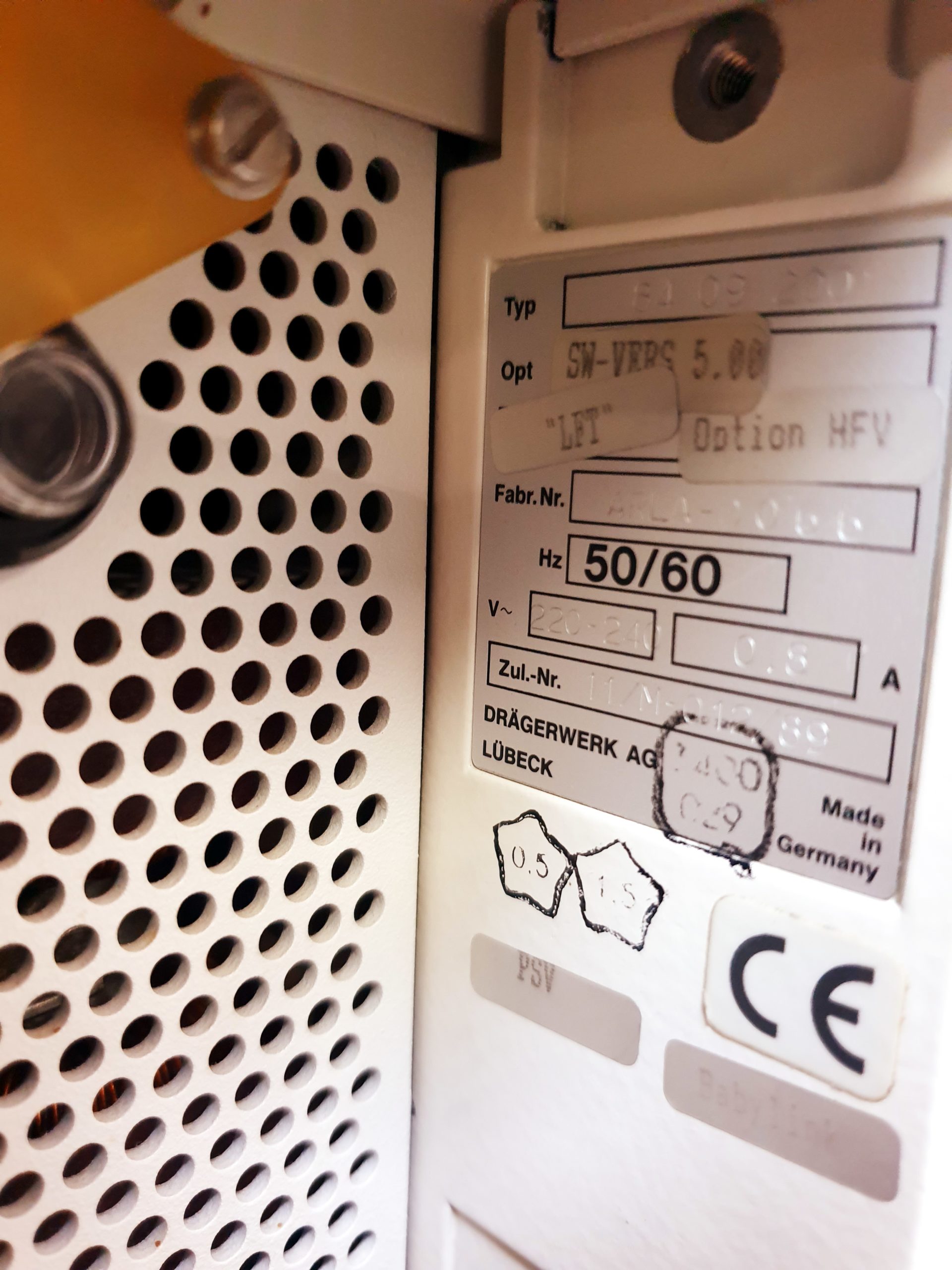 Dräger Babylog 8000 plus Beatmungsgerät für Neonaten thumbnail 5