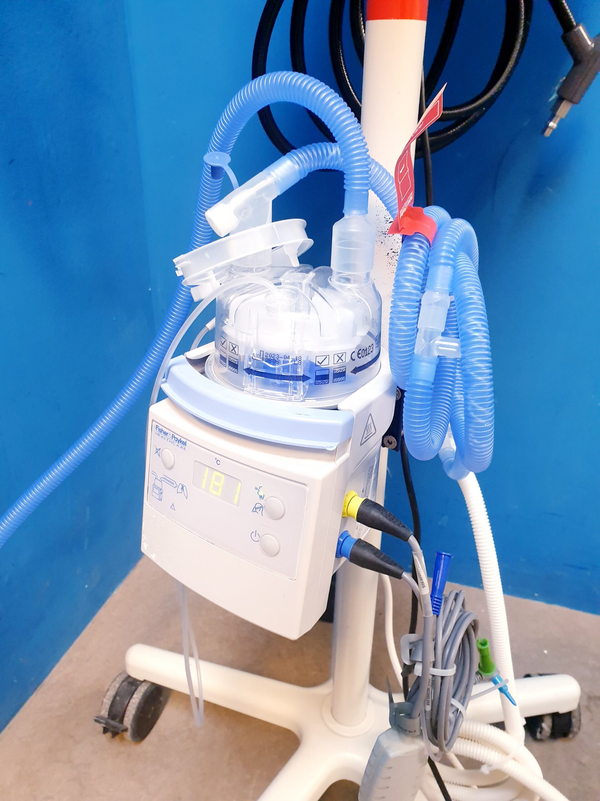Dräger Babylog 8000 plus Beatmungsgerät für Neonaten thumbnail 26