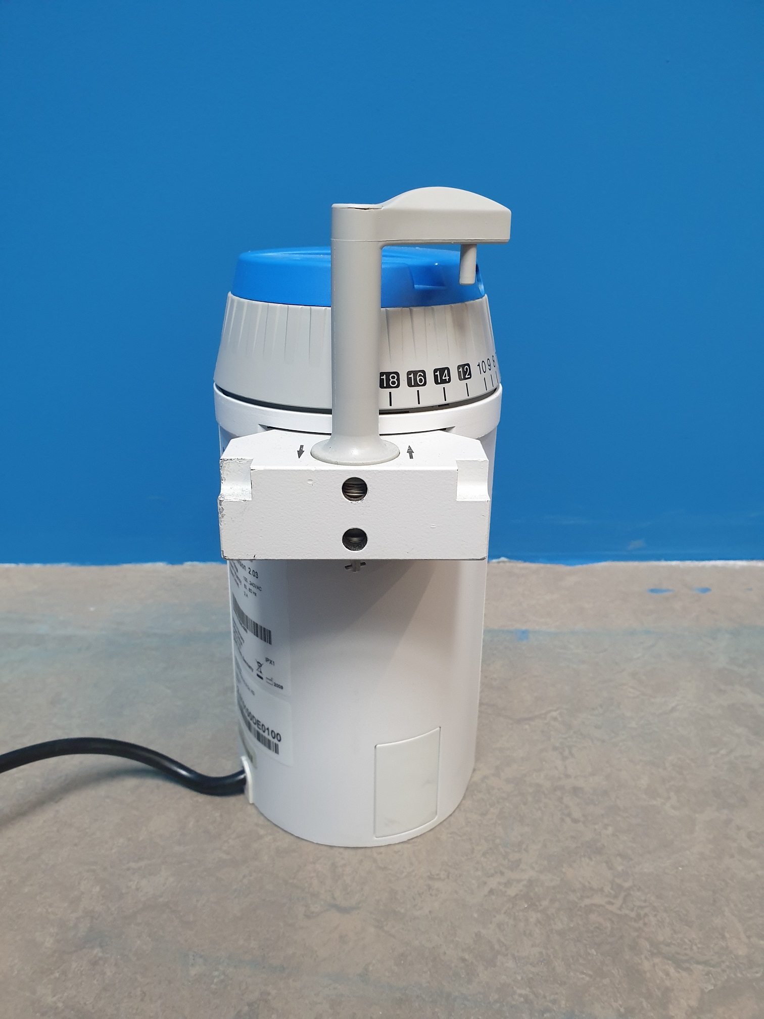 Drager Dräger D-Vapor Desflurane Vaporizer Vapor thumbnail 2