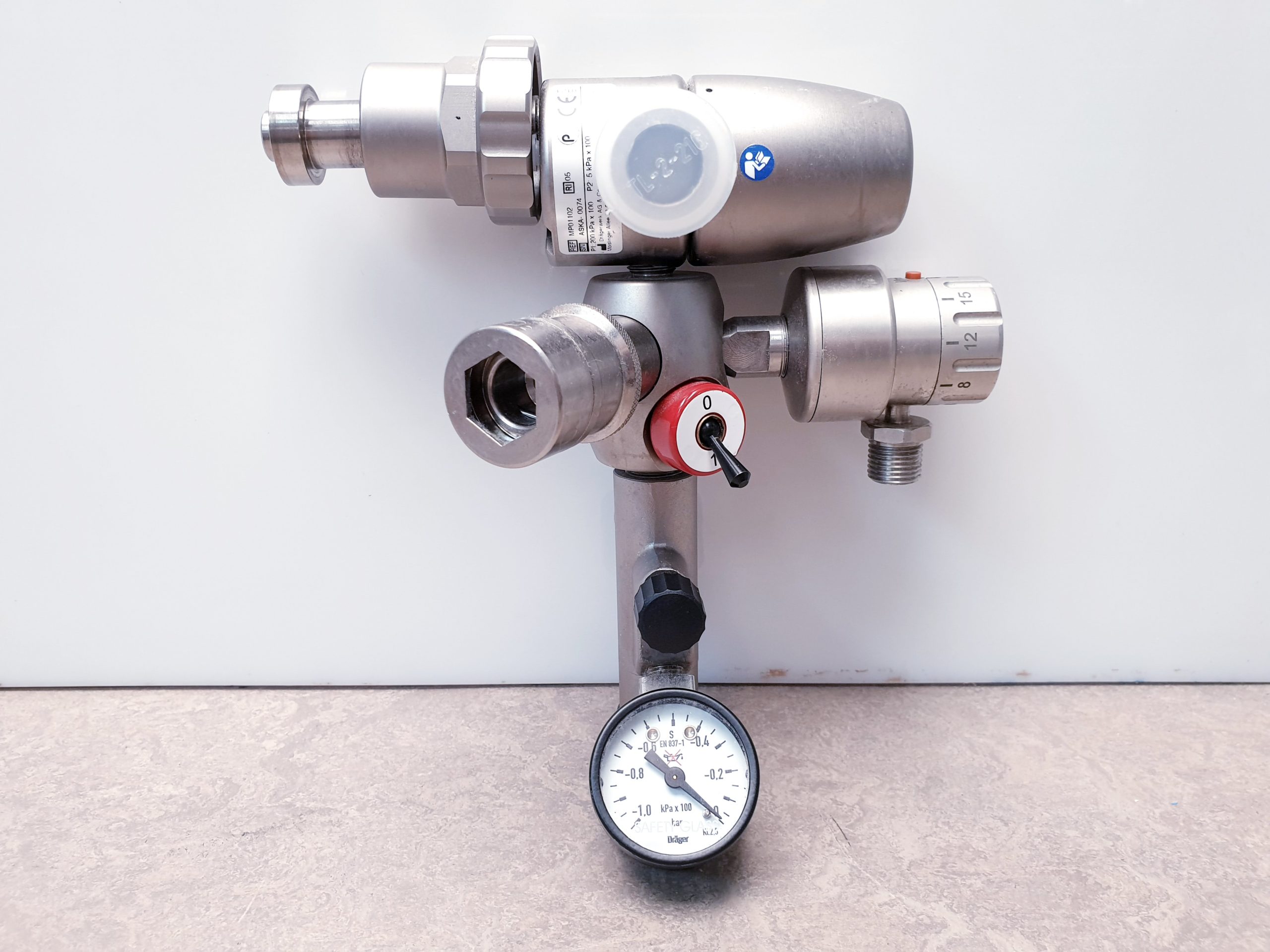 Dräger MP01102 Druckminderer — image 1 of 12