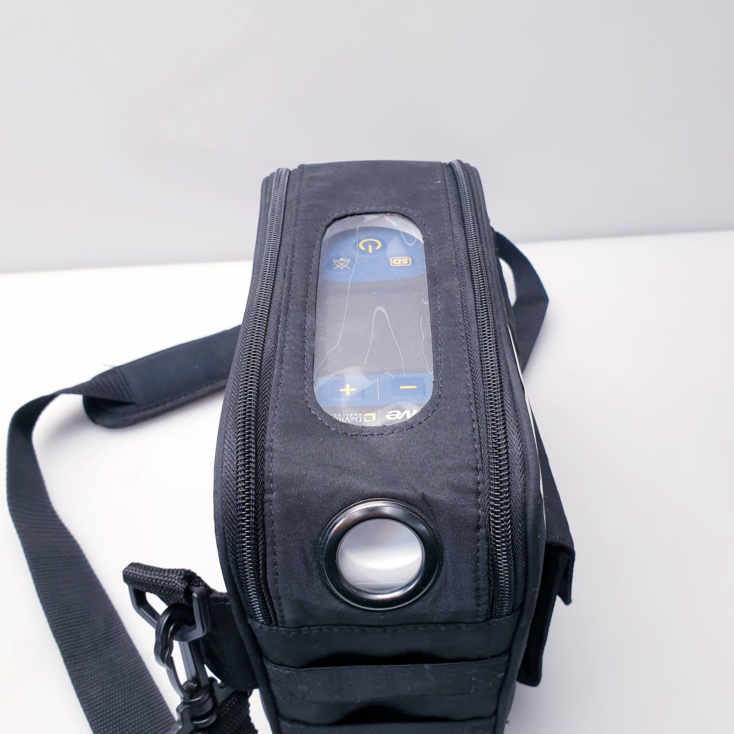 Drive iGo2 Portable Oxygen Concentrator 125K, RRC2040‑2 Sauerstoffkonzentrator – Ohne Netzteil thumbnail 2