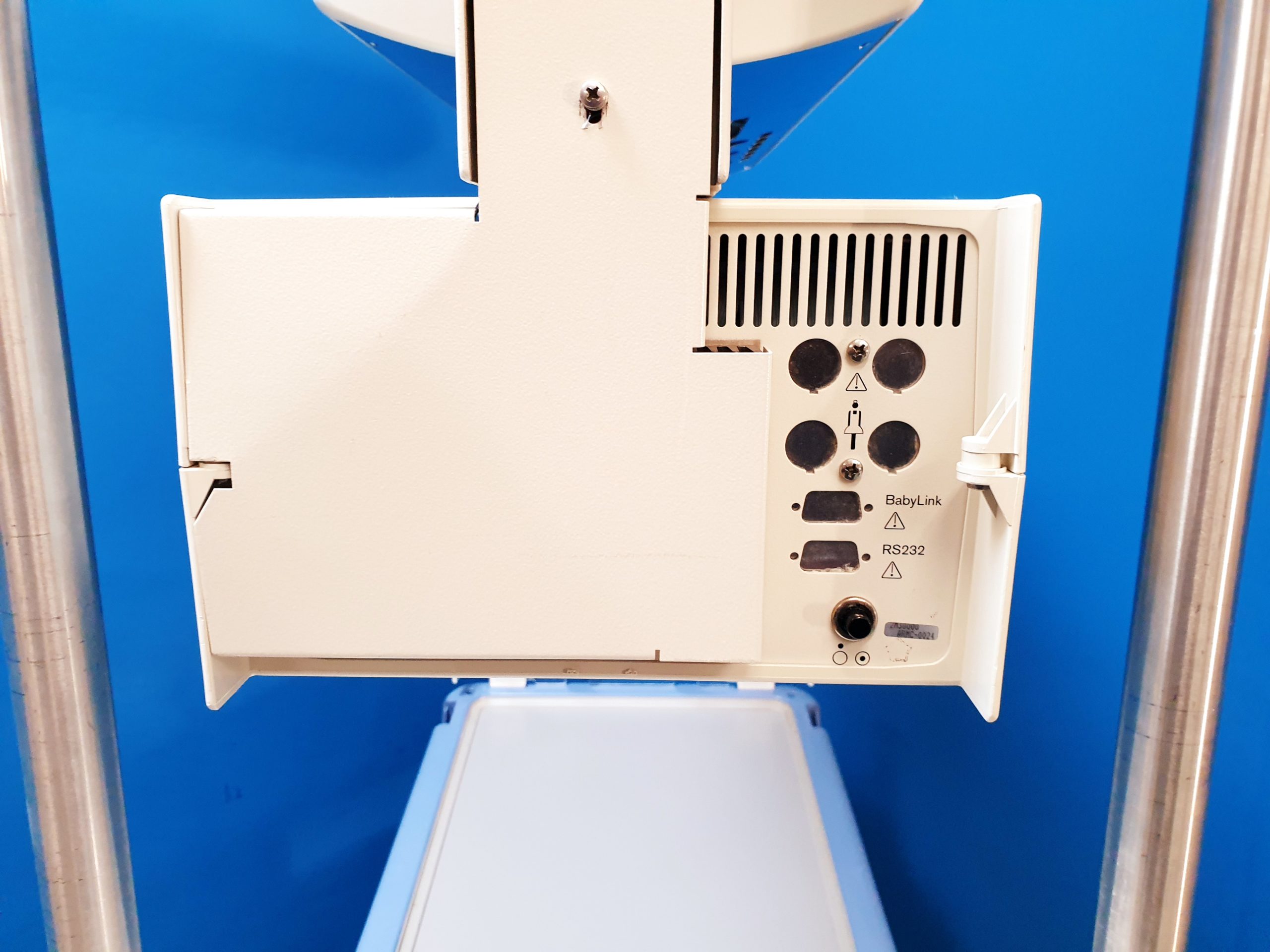 Babytherm 8000 + Babytherm 8010 Wärmebett / Inkubator / Säuglingswärmesystem thumbnail 8