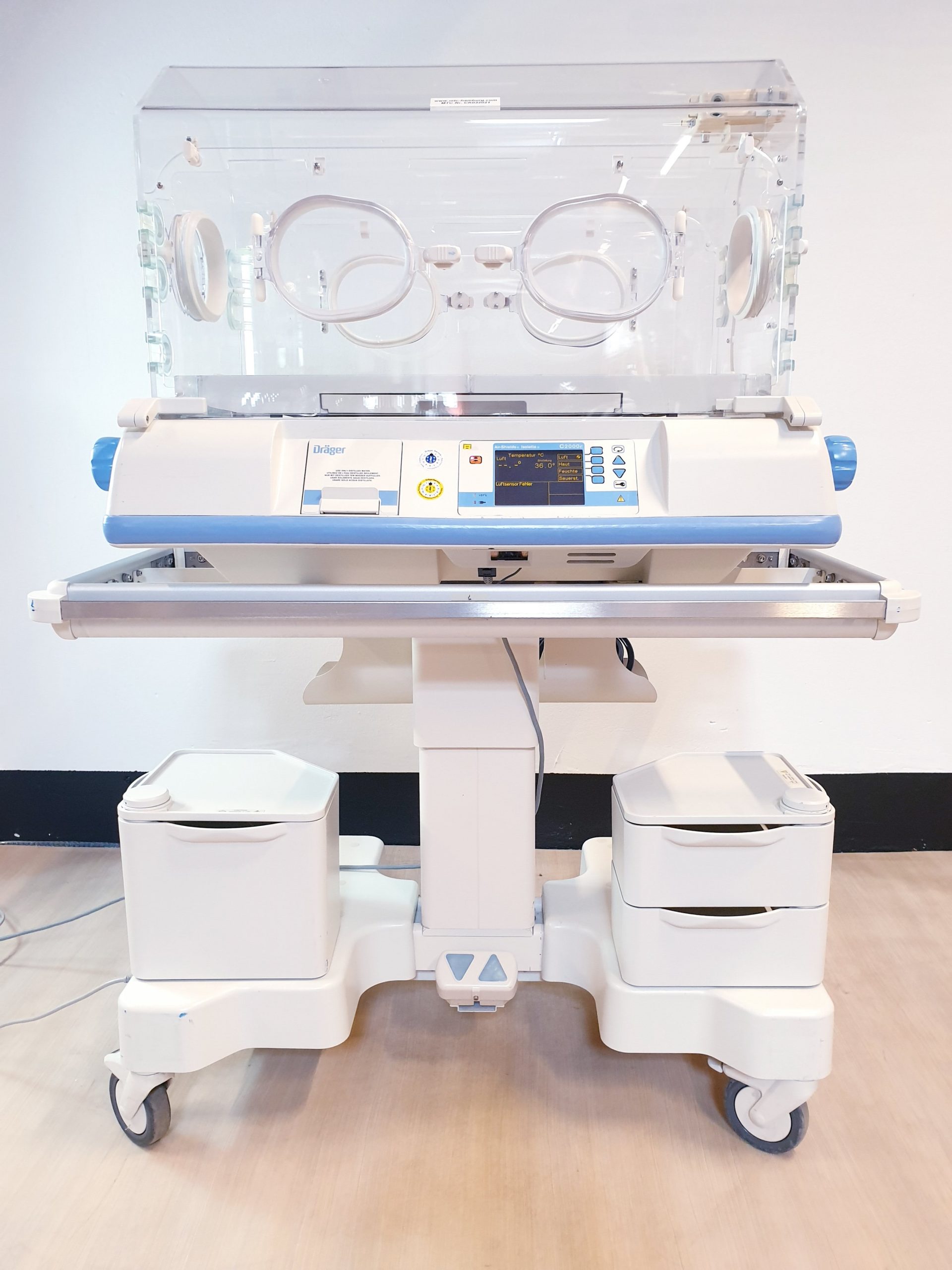 Dräger Isolette C2000e // C 2000 e Incubator / Inkubator Neonatal — image 1 of 6