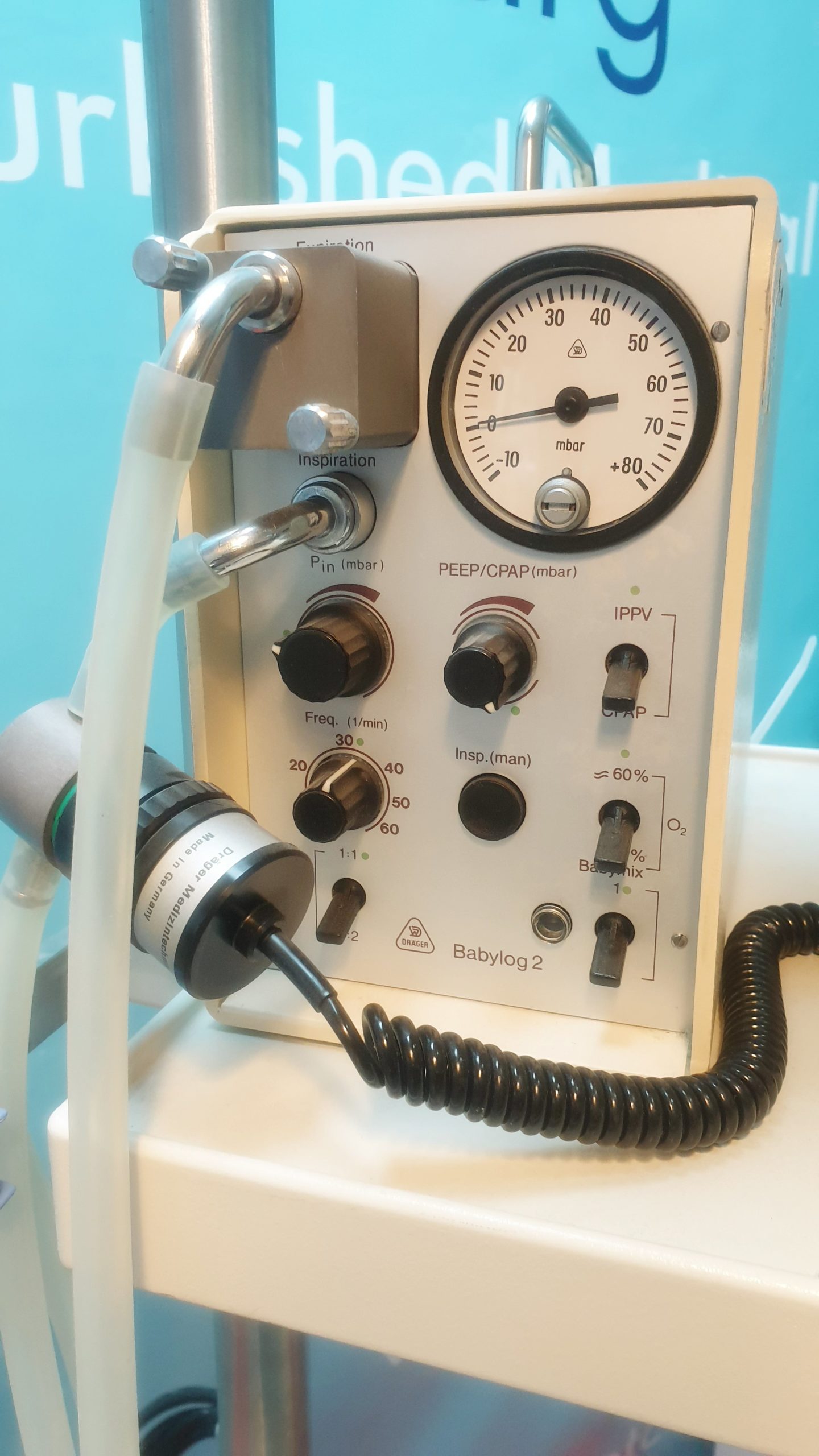 Dräger // Draeger Babytherm 8010 + Babylog 2 Beatmungsgerät + Oxydig thumbnail 2