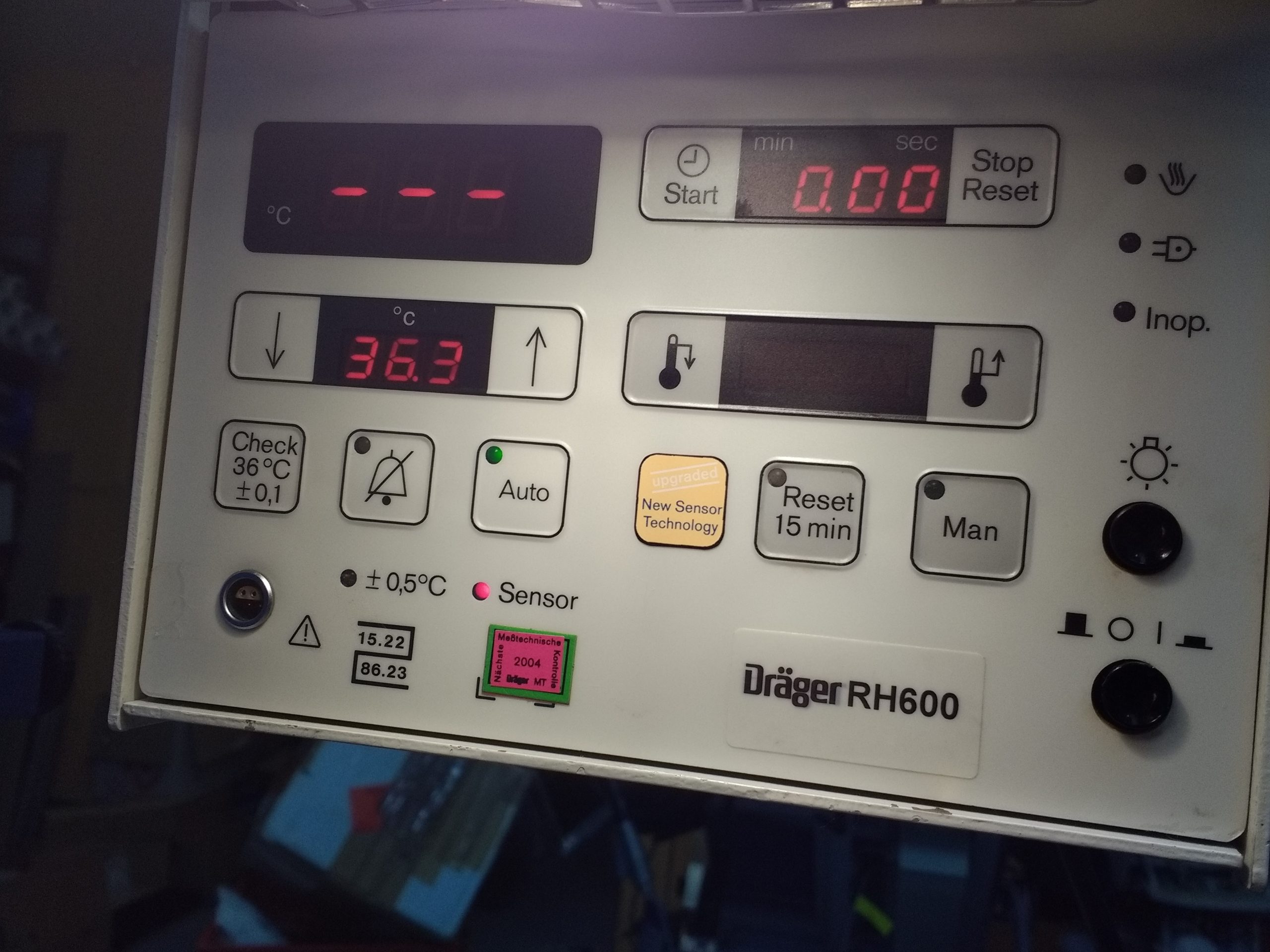 Dräger // Draeger PP 8000 Reanimationseinheit , hochklappbarer Rahmen aus Plexiglas, thumbnail 3