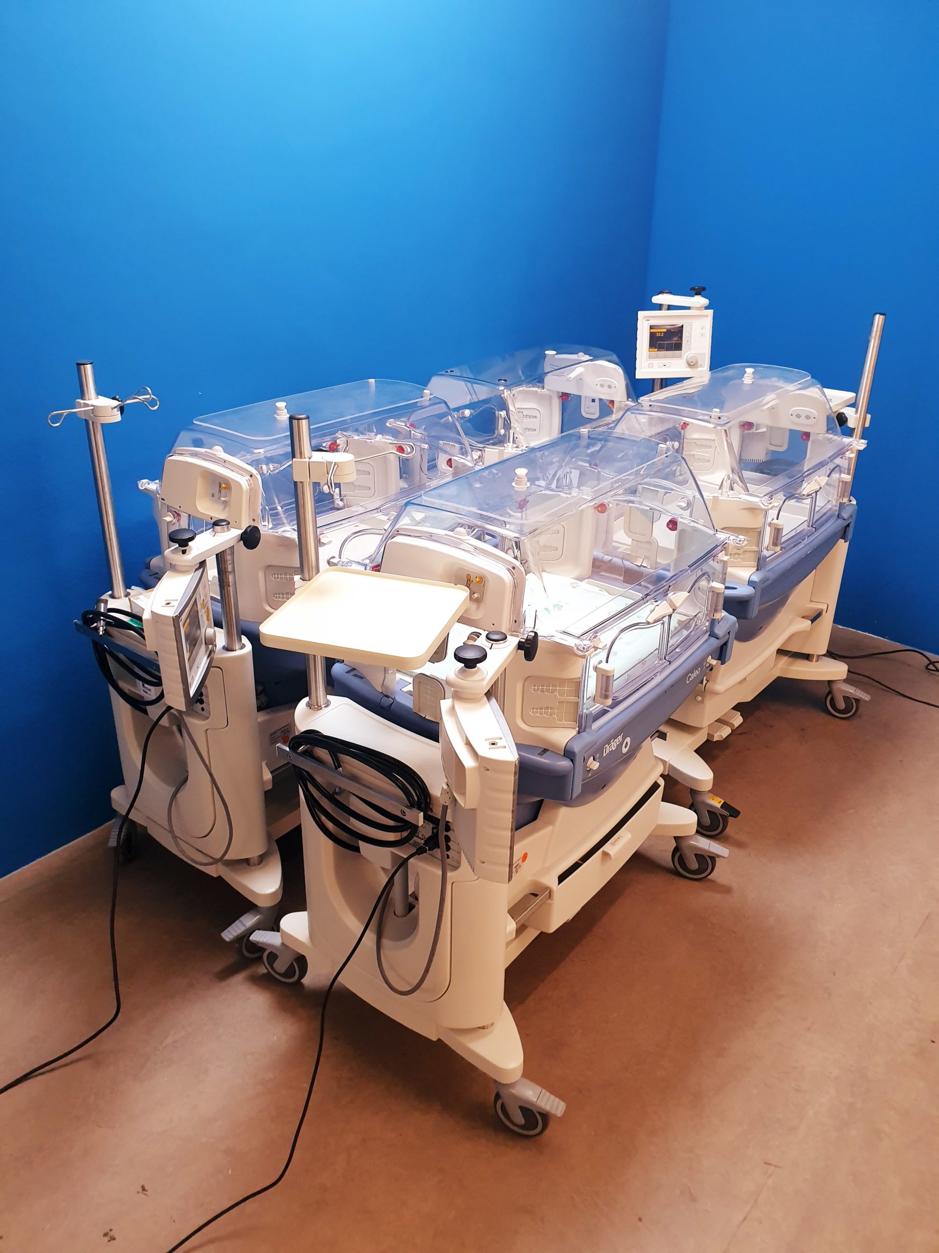 Dräger Caleo Incubator, Inkubator, Säuglingsinkubator thumbnail 2