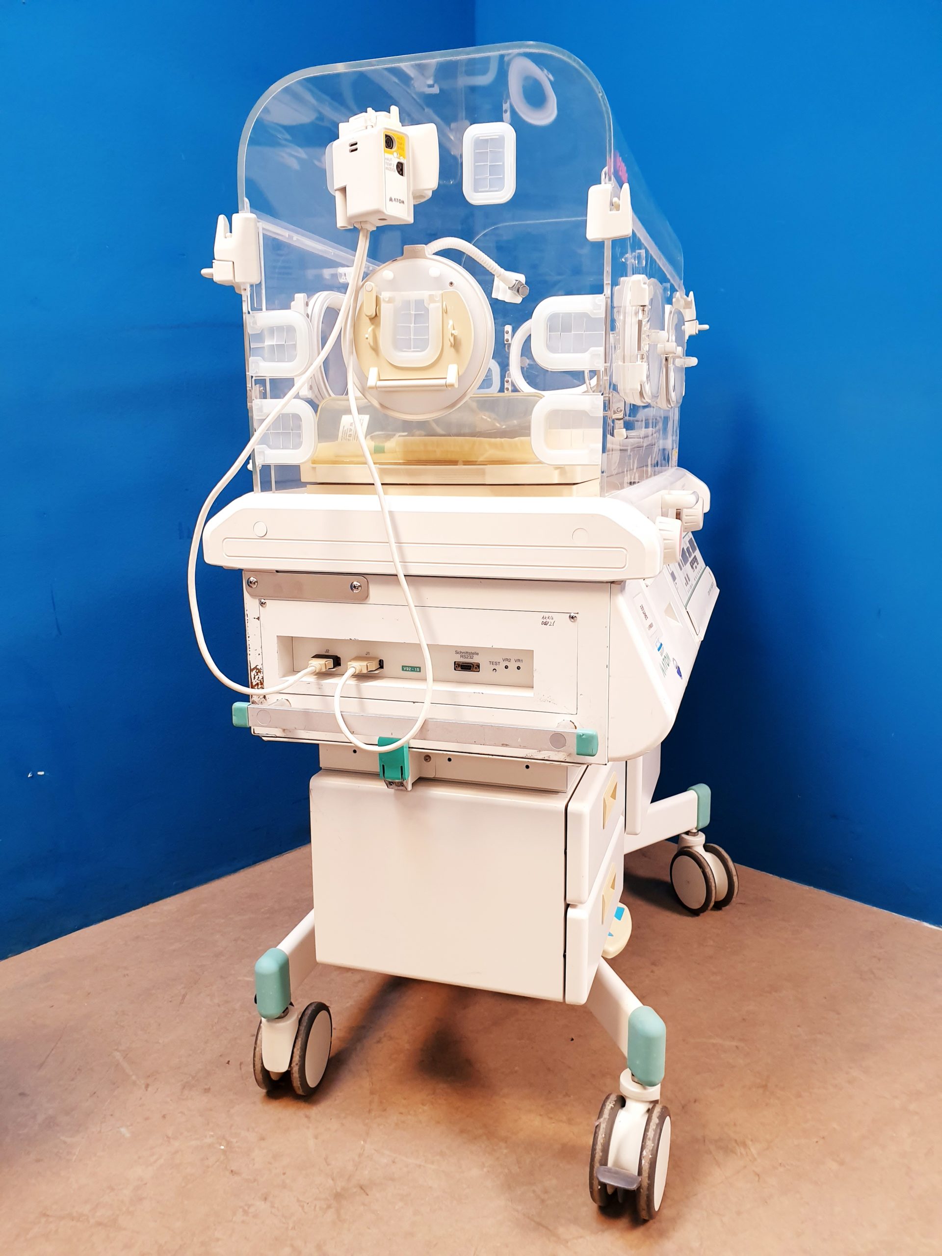 ATOM V-2100G1 Infant Incubator // Inkubator thumbnail 14