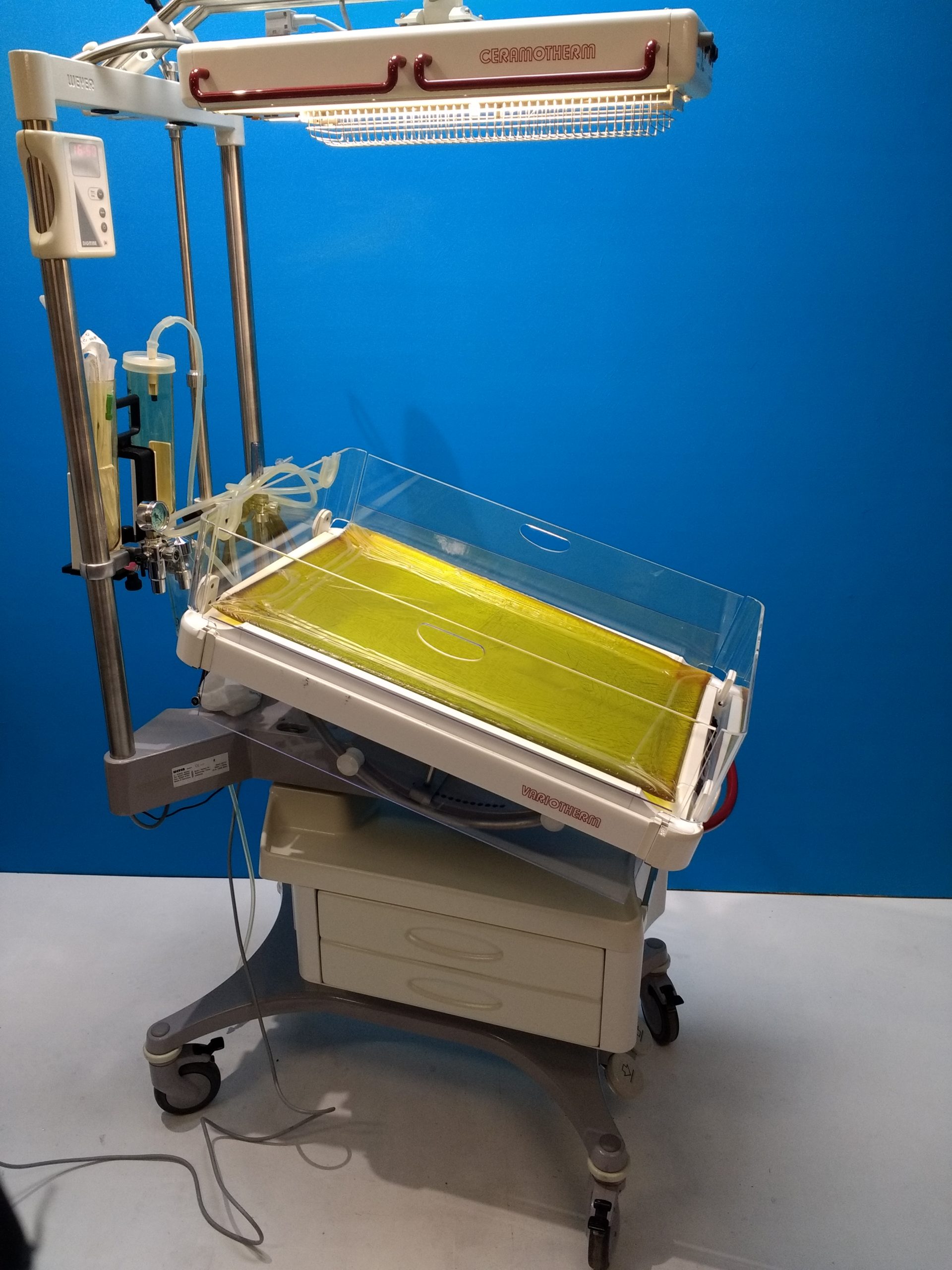 Weyer Variotherm Ceramotherm Säuglings-Reanimations und Intensivpflegeeinheit — image 1 of 15