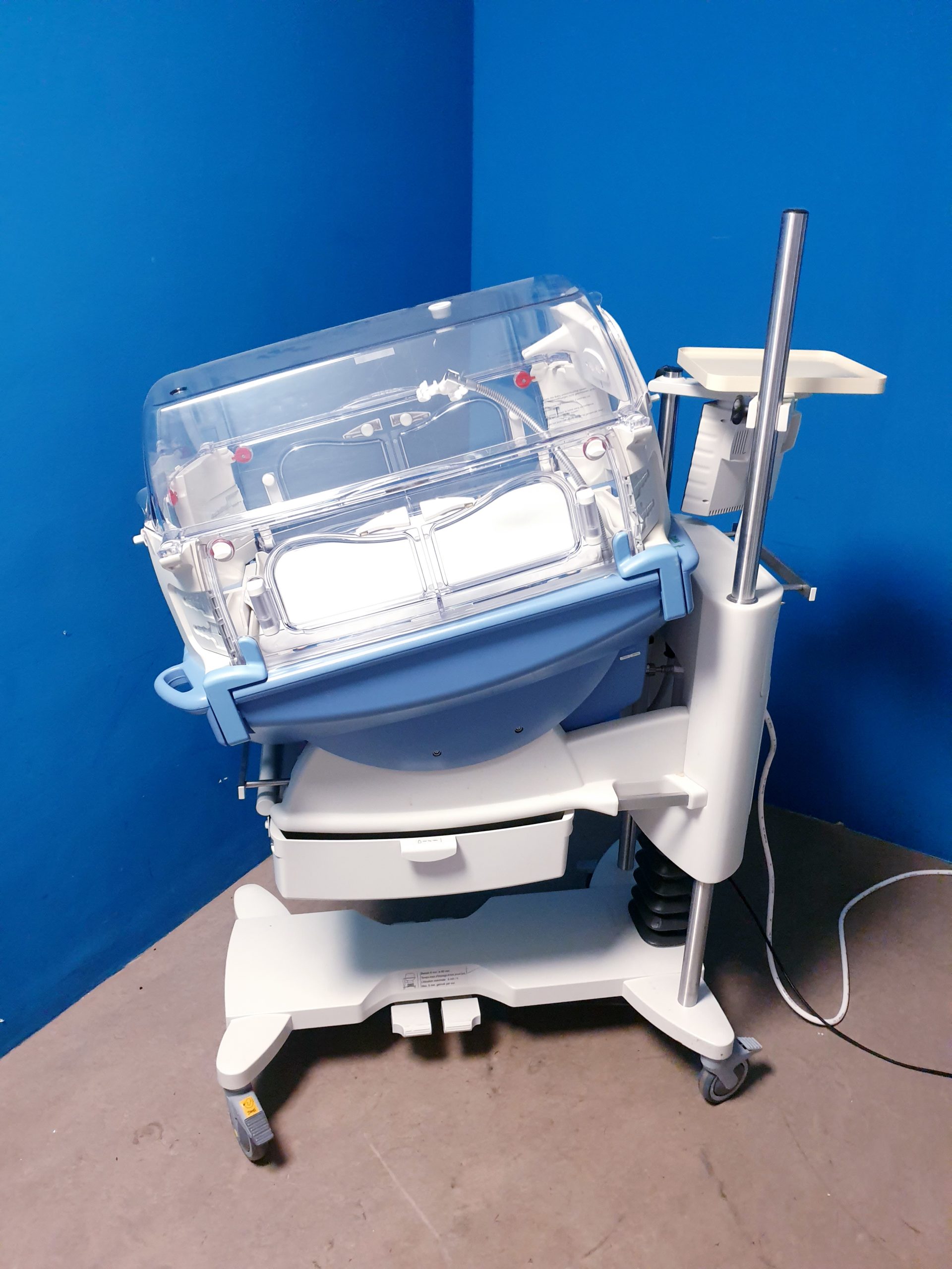 Dräger Caleo Incubator, Inkubator, Säuglingsinkubator thumbnail 9