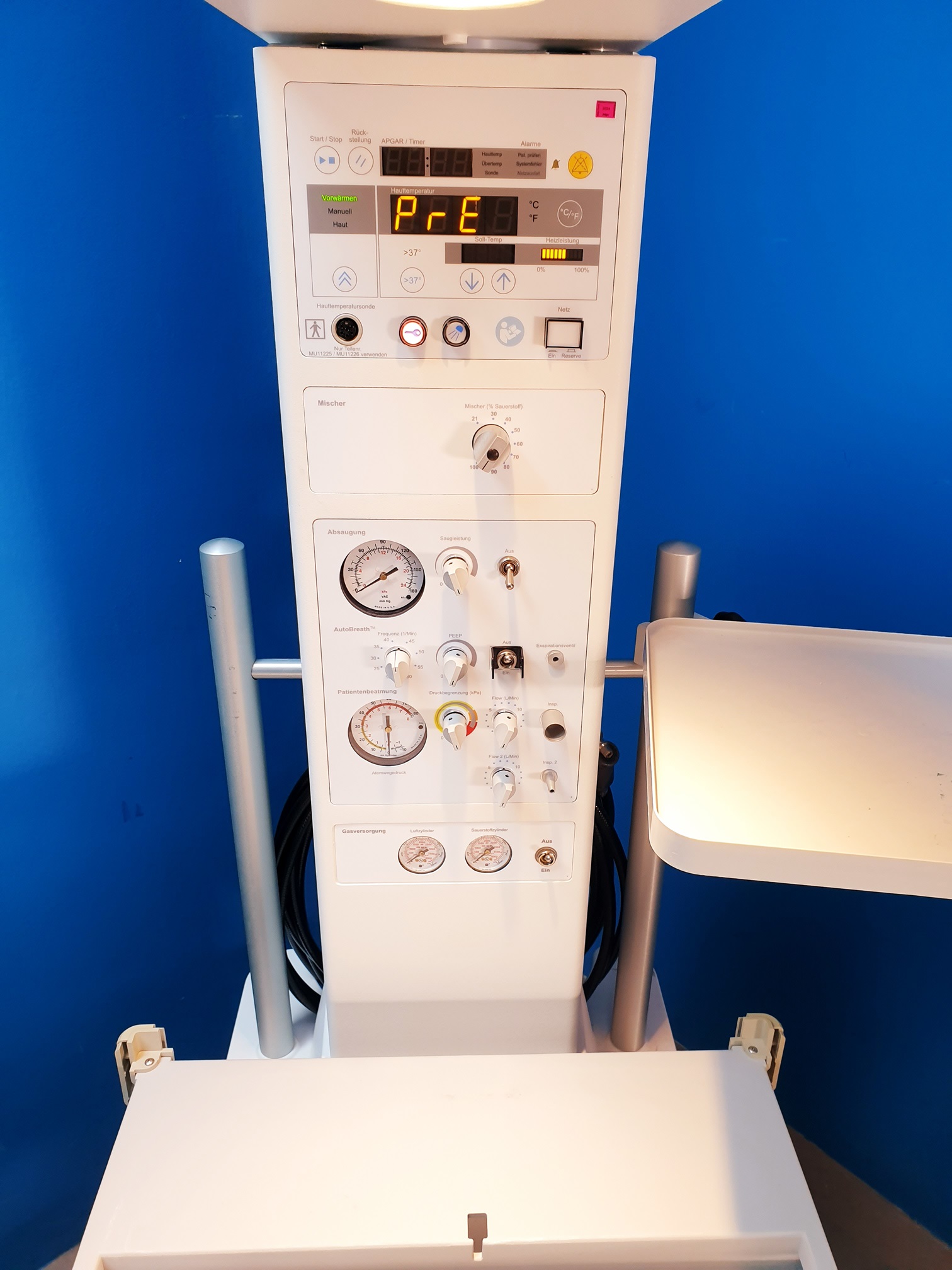 Draeger – Dräger – RWVHA-2C Resuscitaire 2018 Infant Incubator thumbnail 4