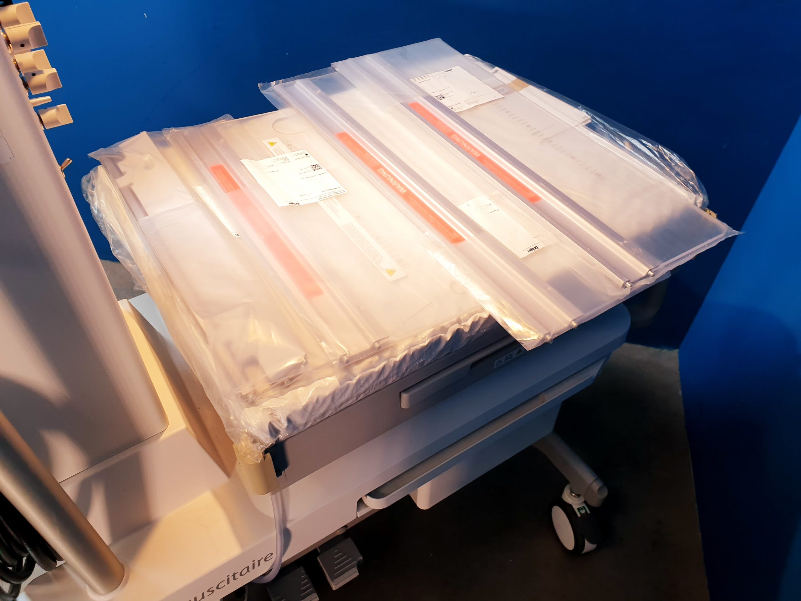 Draeger – Dräger – RWVHA-2C Resuscitaire 2018 Infant Incubator thumbnail 5