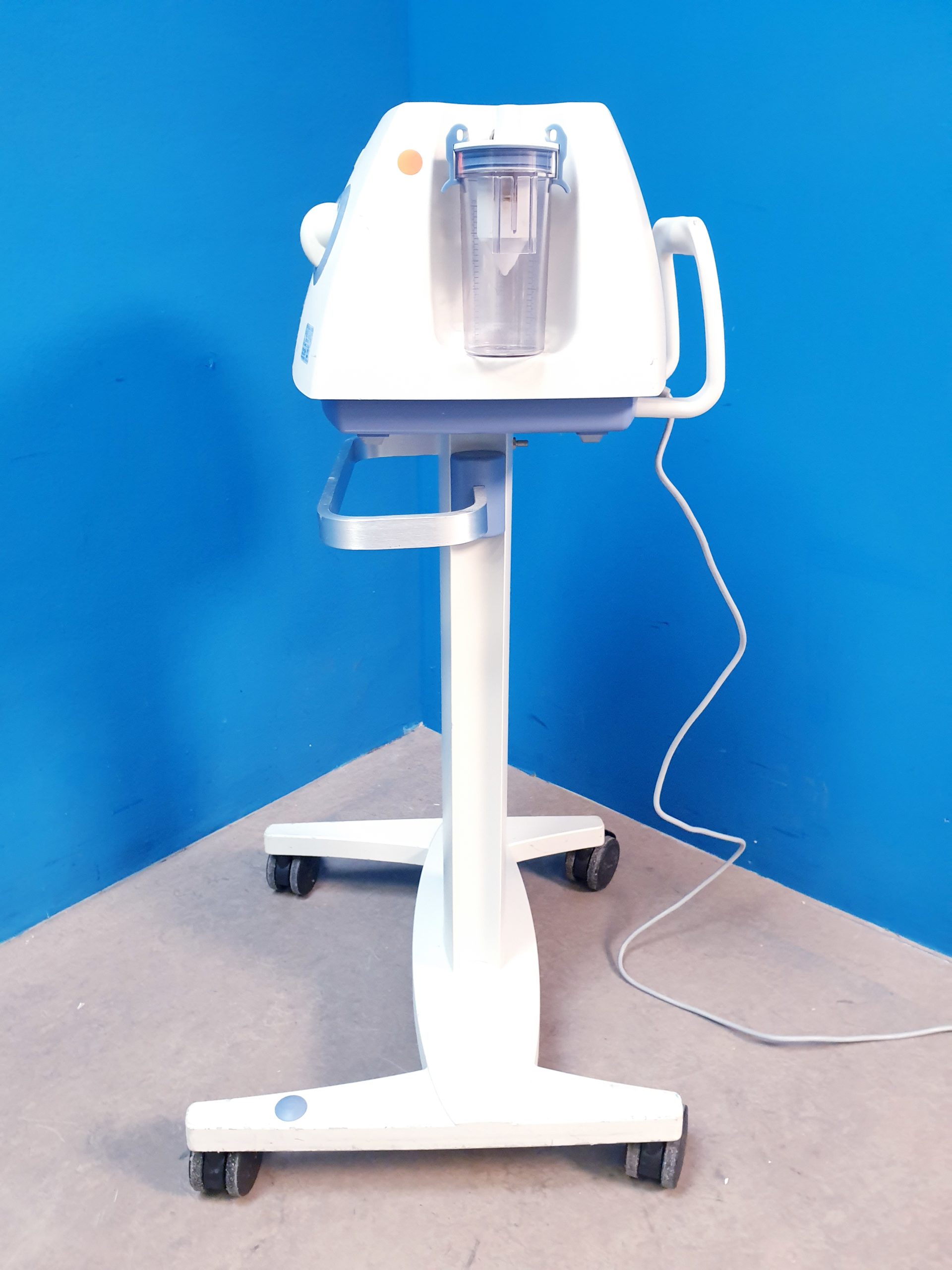 Medela Dominant 50 Pump – absauger — image 1 of 7
