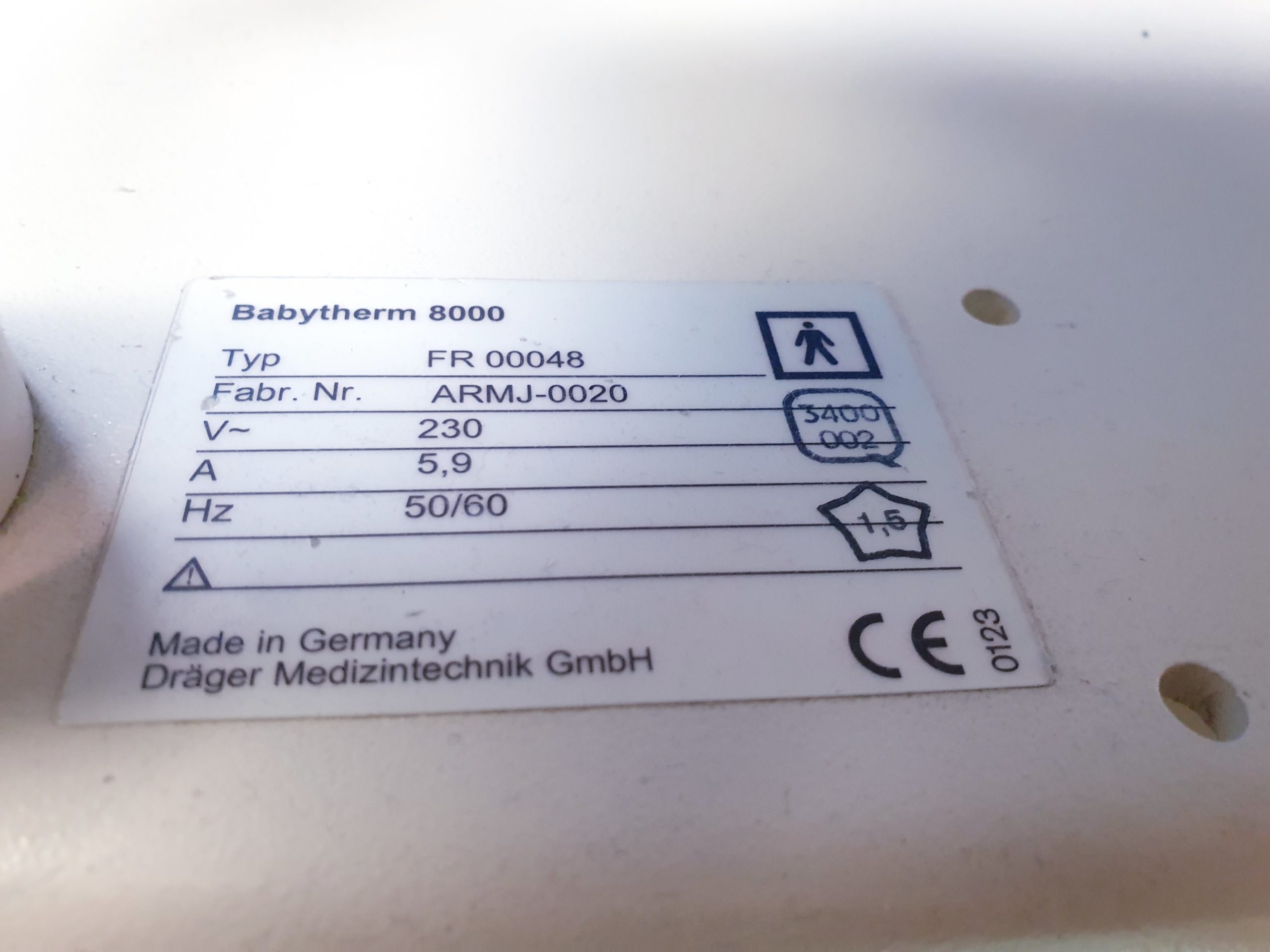 Dräger Babytherm 8000 fahrbare Reanimationseinheit für Neugeborene mit Wärmestrahler thumbnail 16