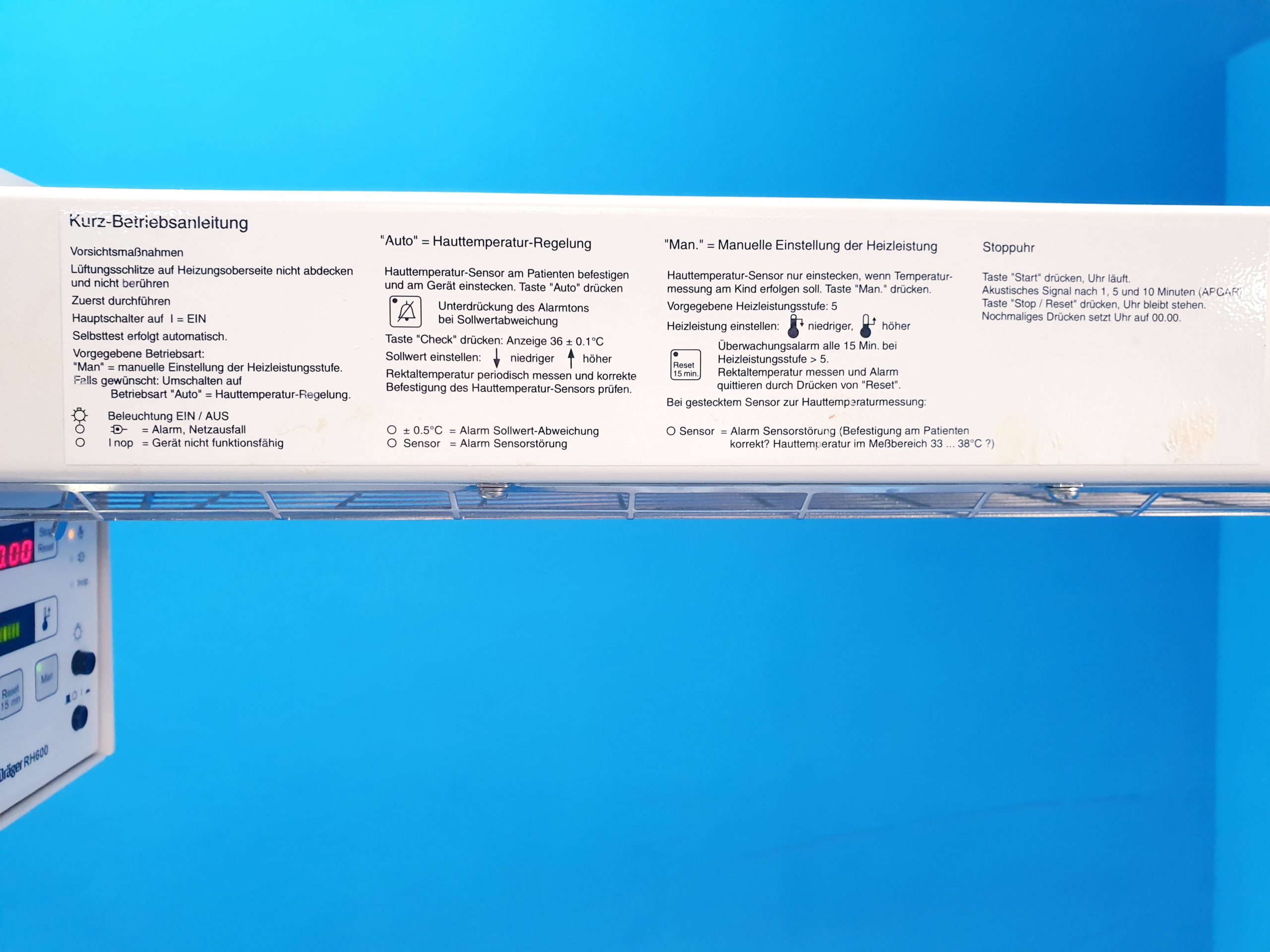 Dräger Babytherm 8000 fahrbare Reanimationseinheit für Neugeborene mit Wärmestrahler thumbnail 17